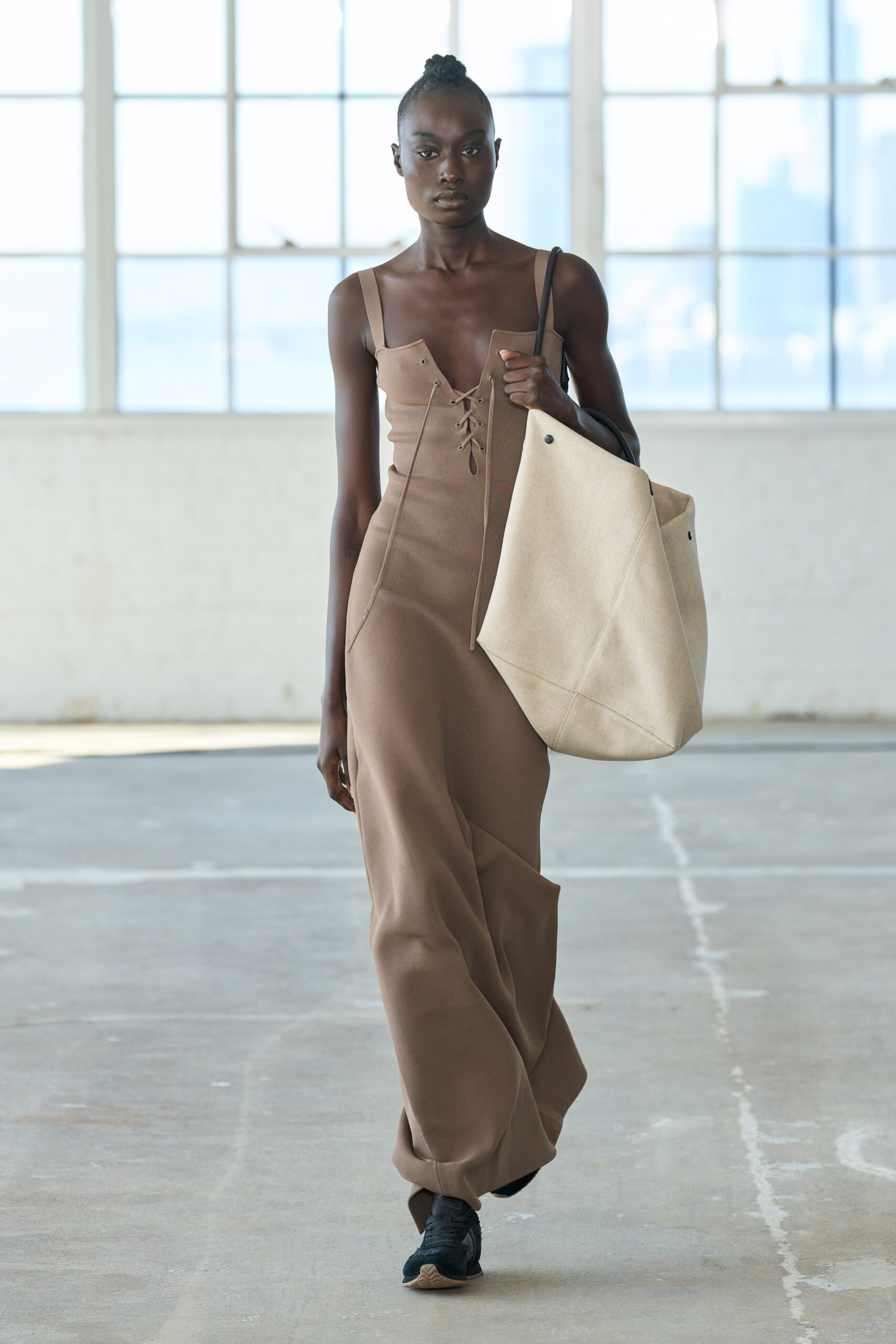 beige cotton structured bag