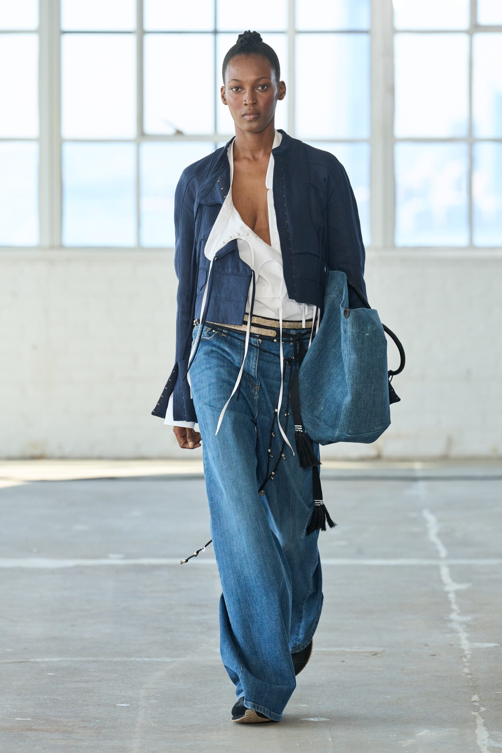 blue cotton long-sleeve collared structured buttoned jacket