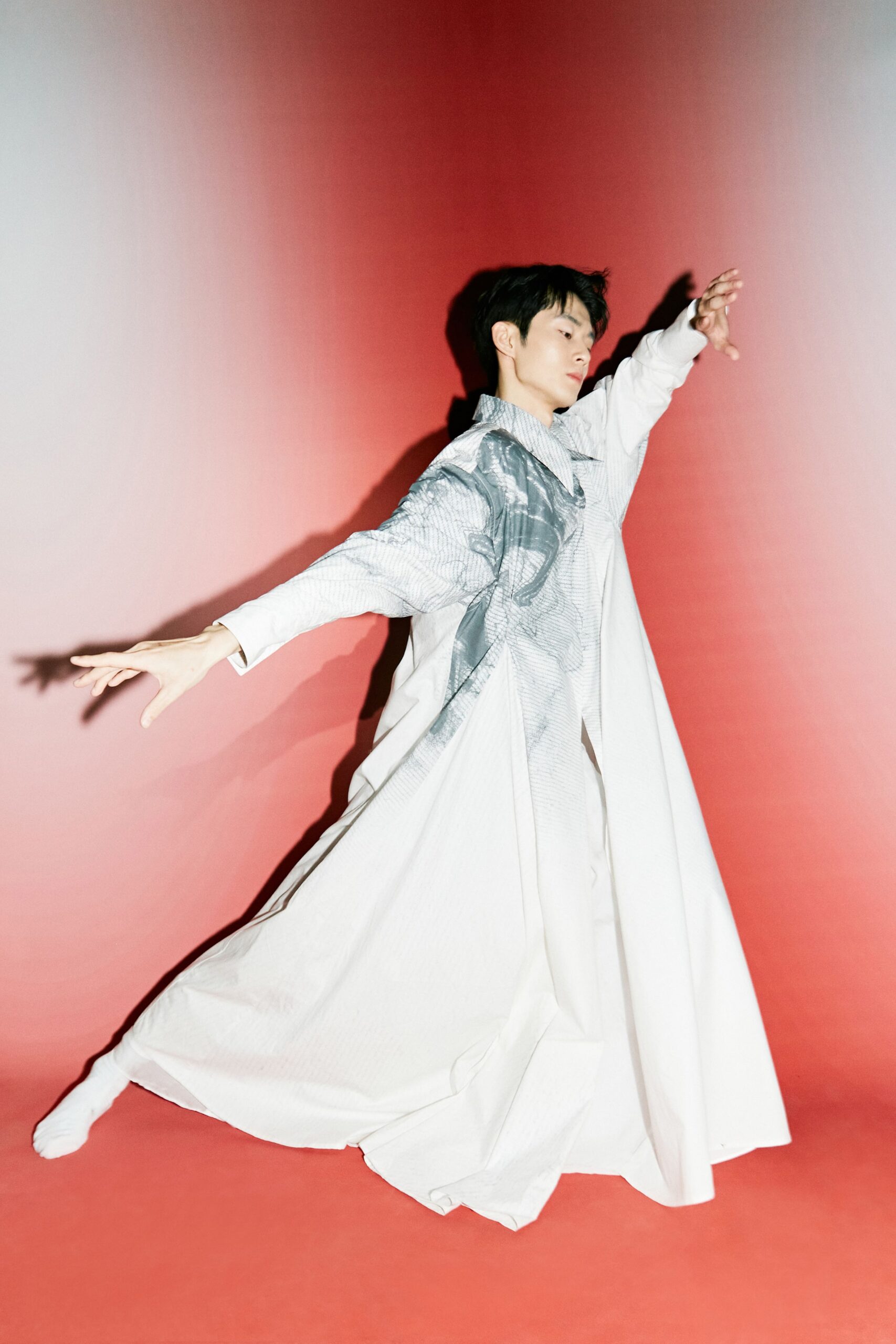 white relaxed long-sleeve dress