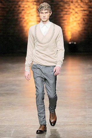 beige wool fitted sweater