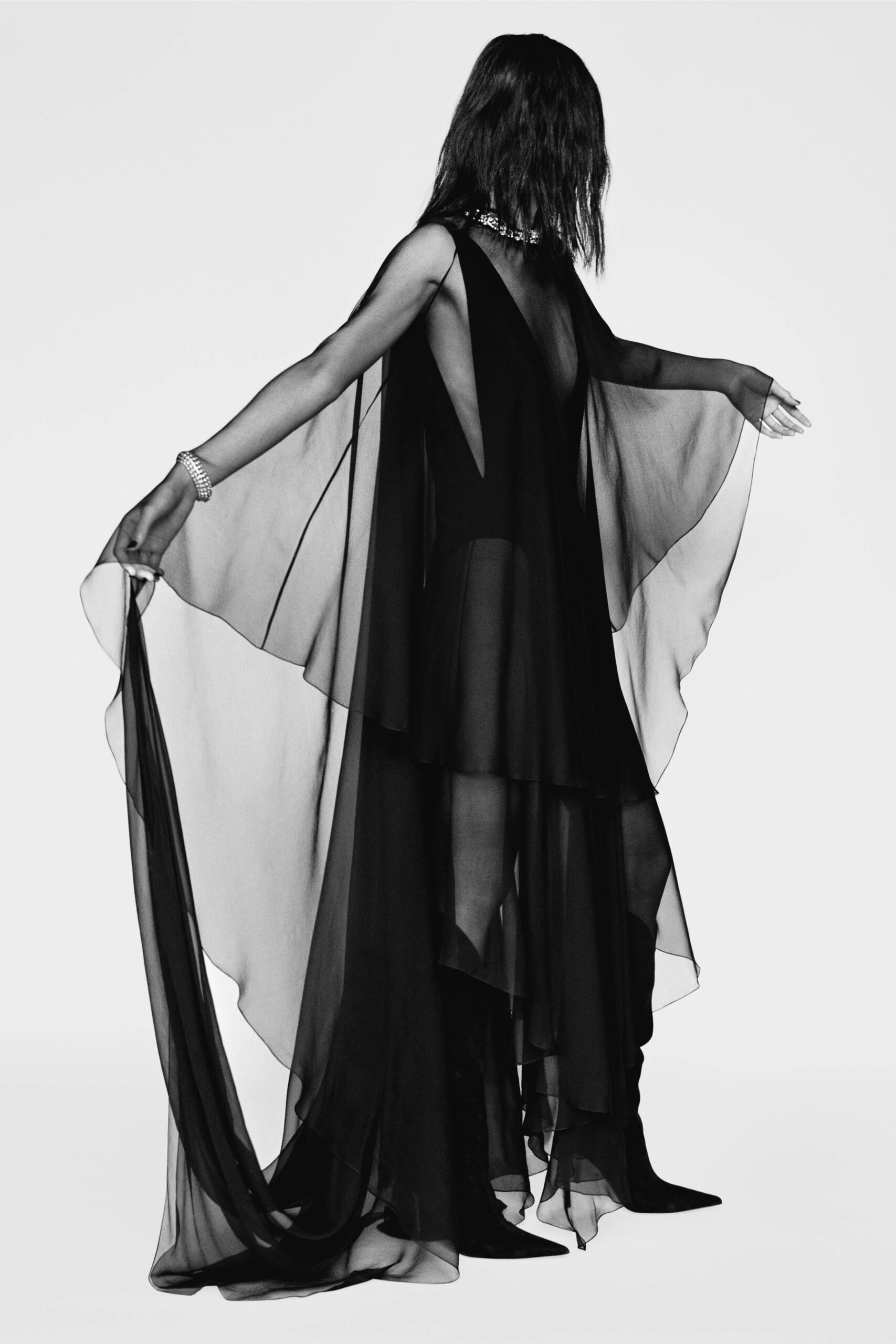 black chiffon sleeveless dress