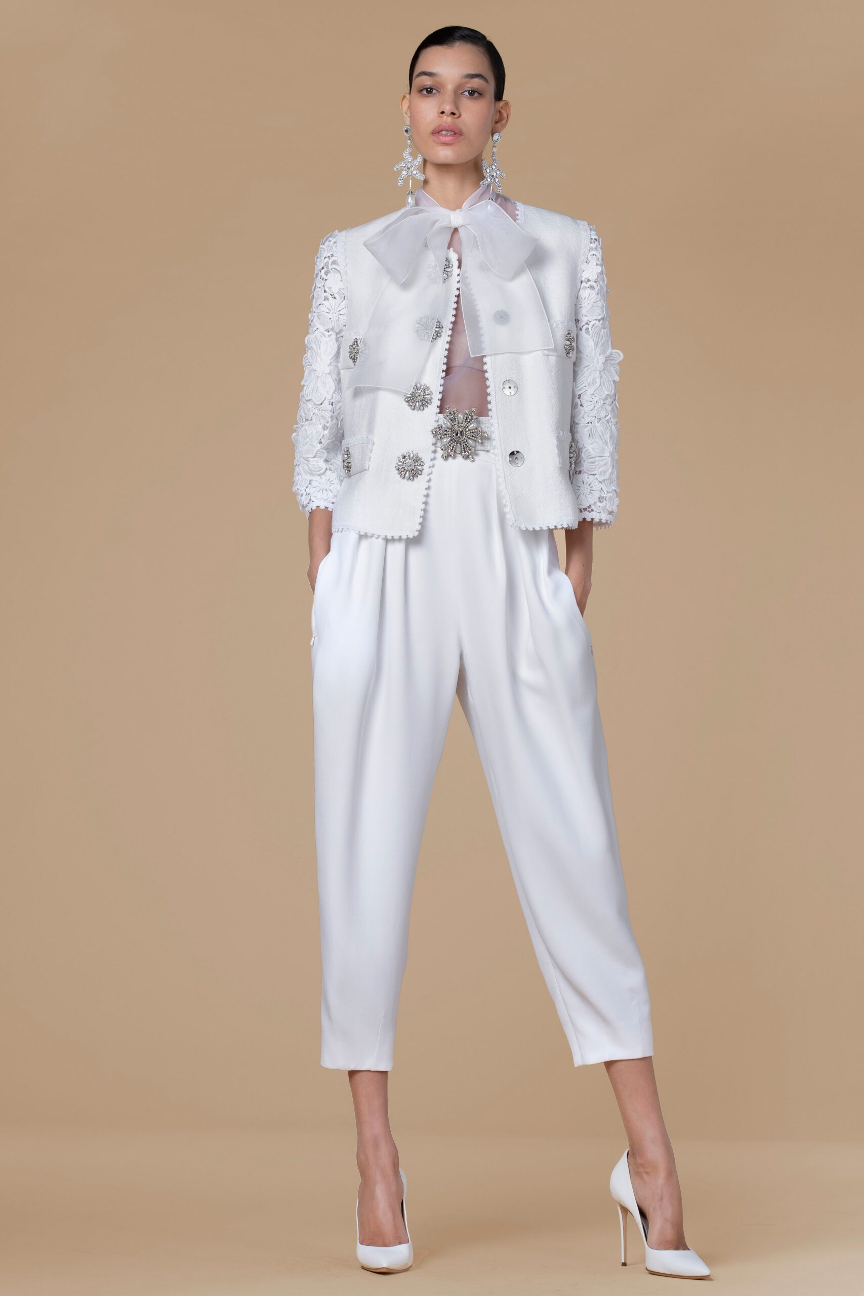 white silk long-sleeve collared fitted buttoned embroidered jacket