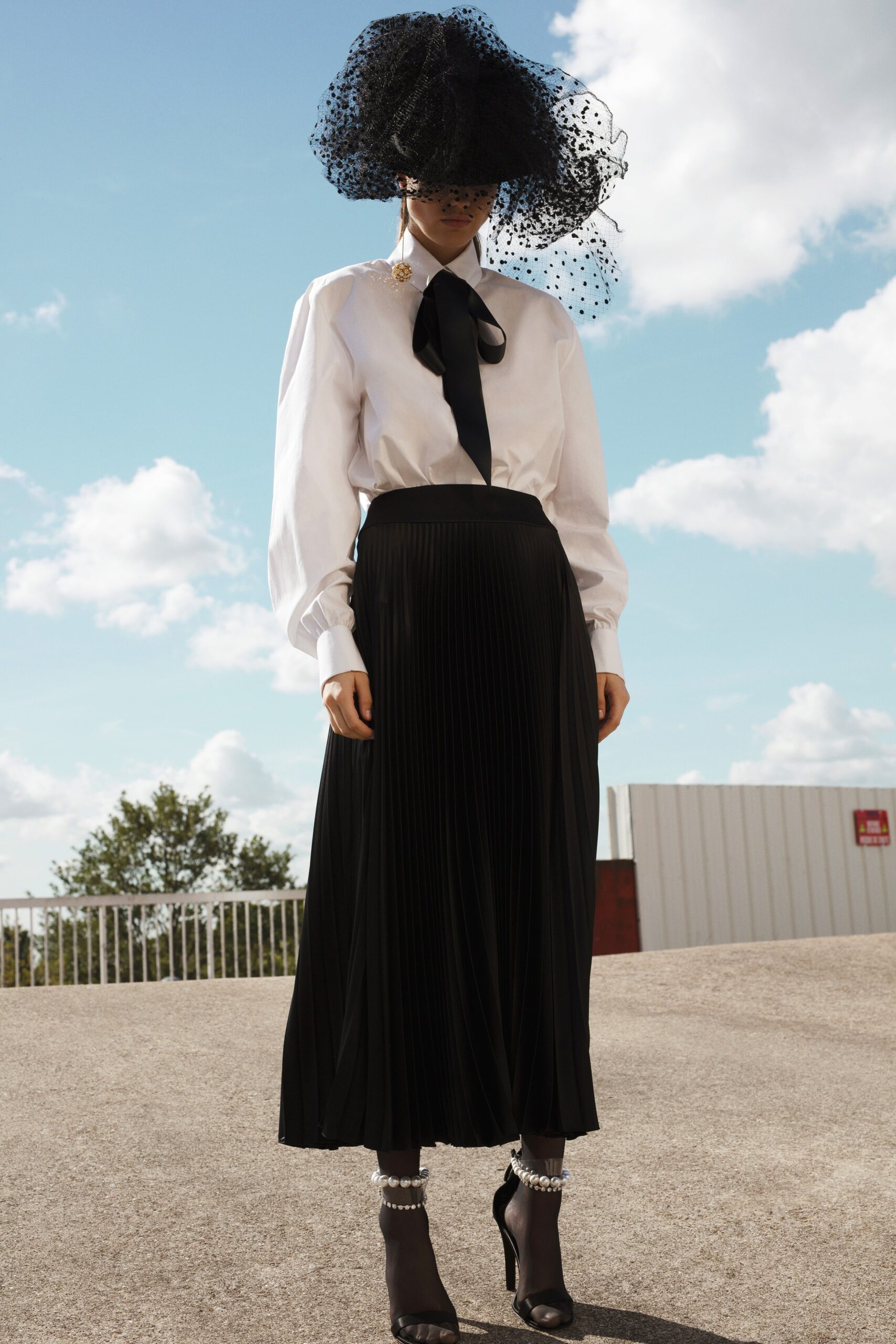 white cotton long-sleeve collared fitted pleated blouse