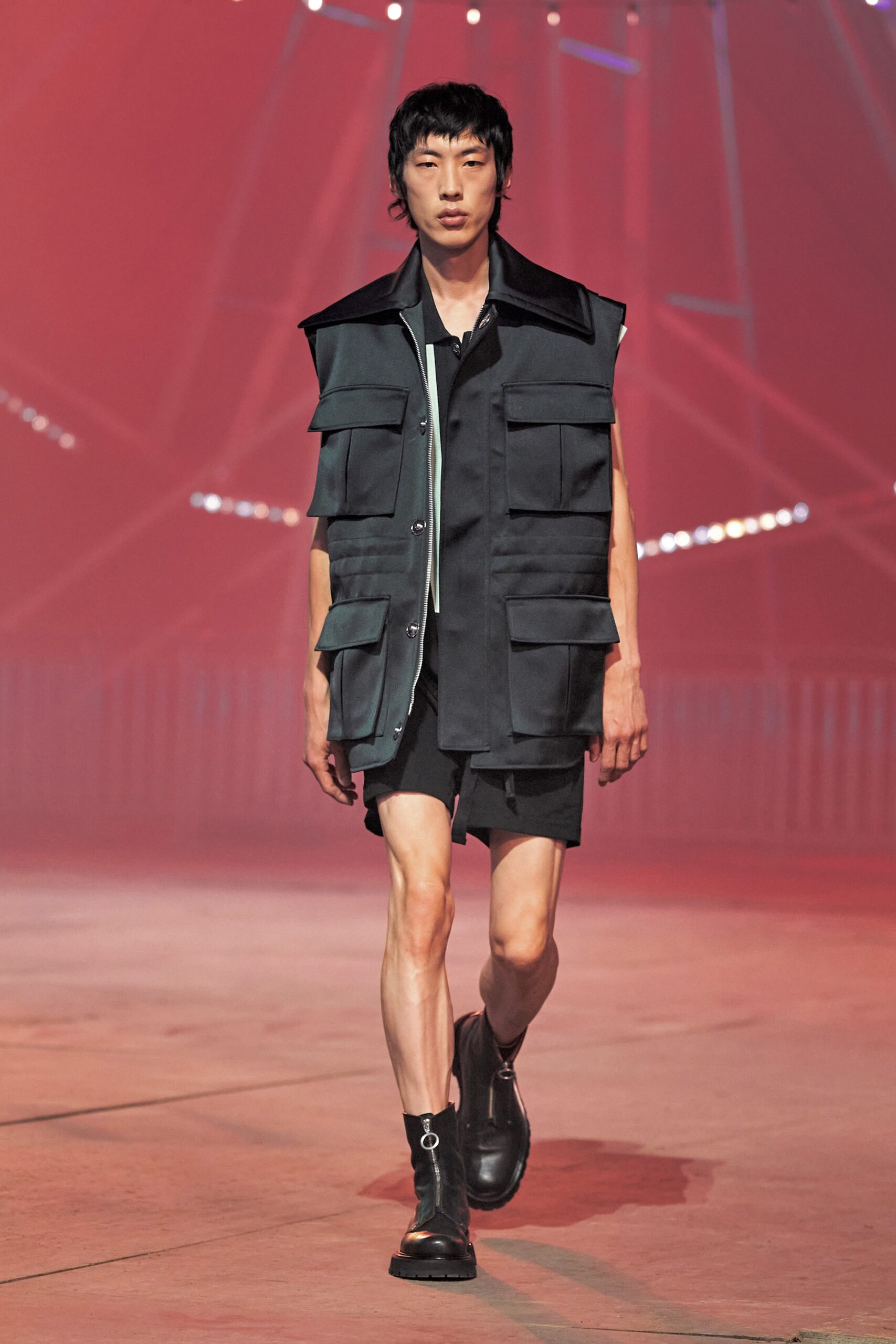 black relaxed vest with shorts