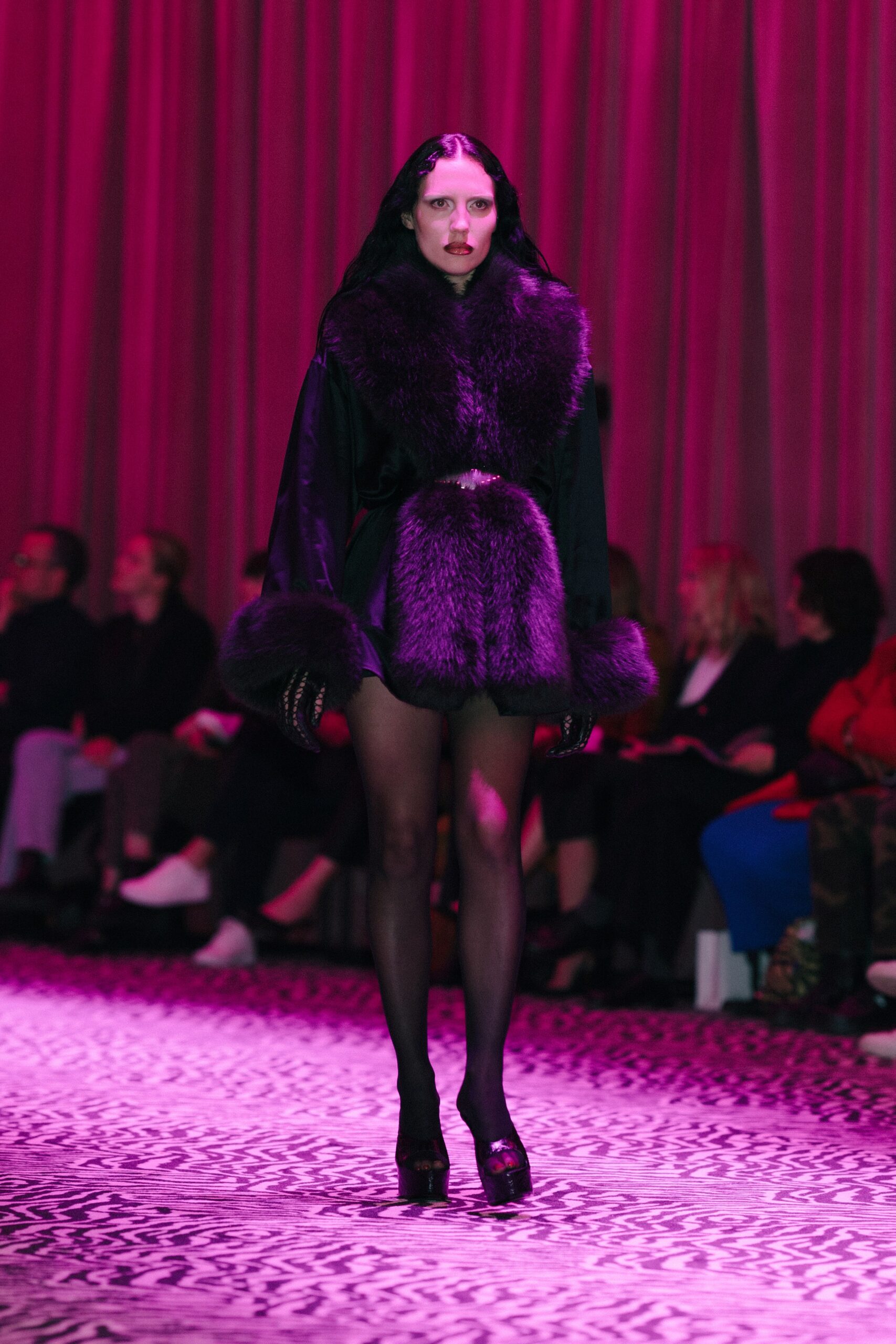 purple fur sleeveless fitted belted short coat