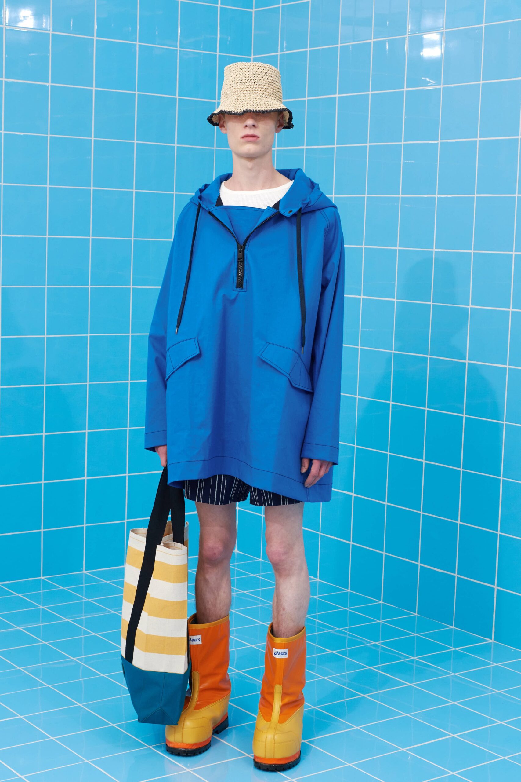 blue oversized hoodie with shorts