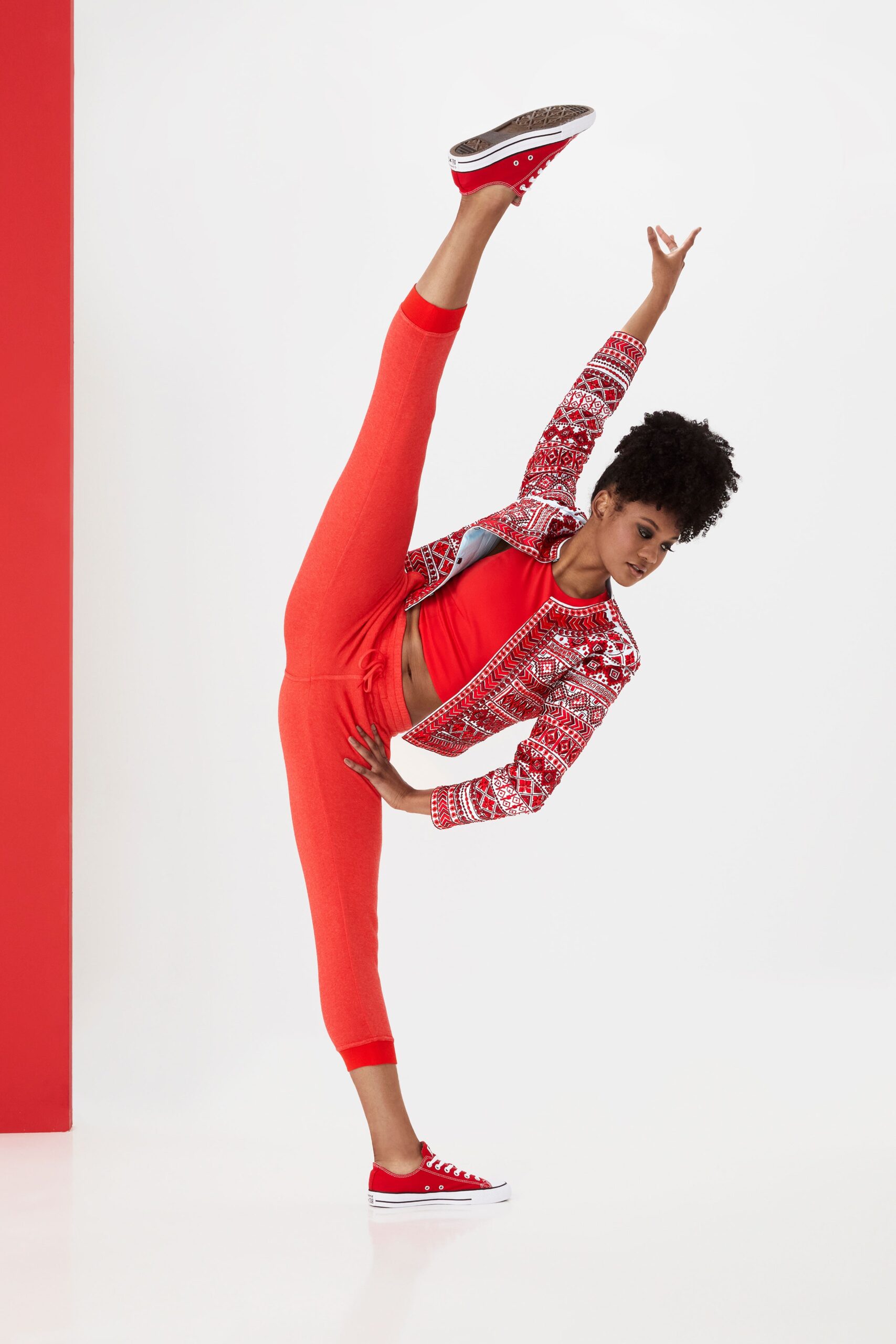 red cotton long-sleeve collared fitted printed jacket