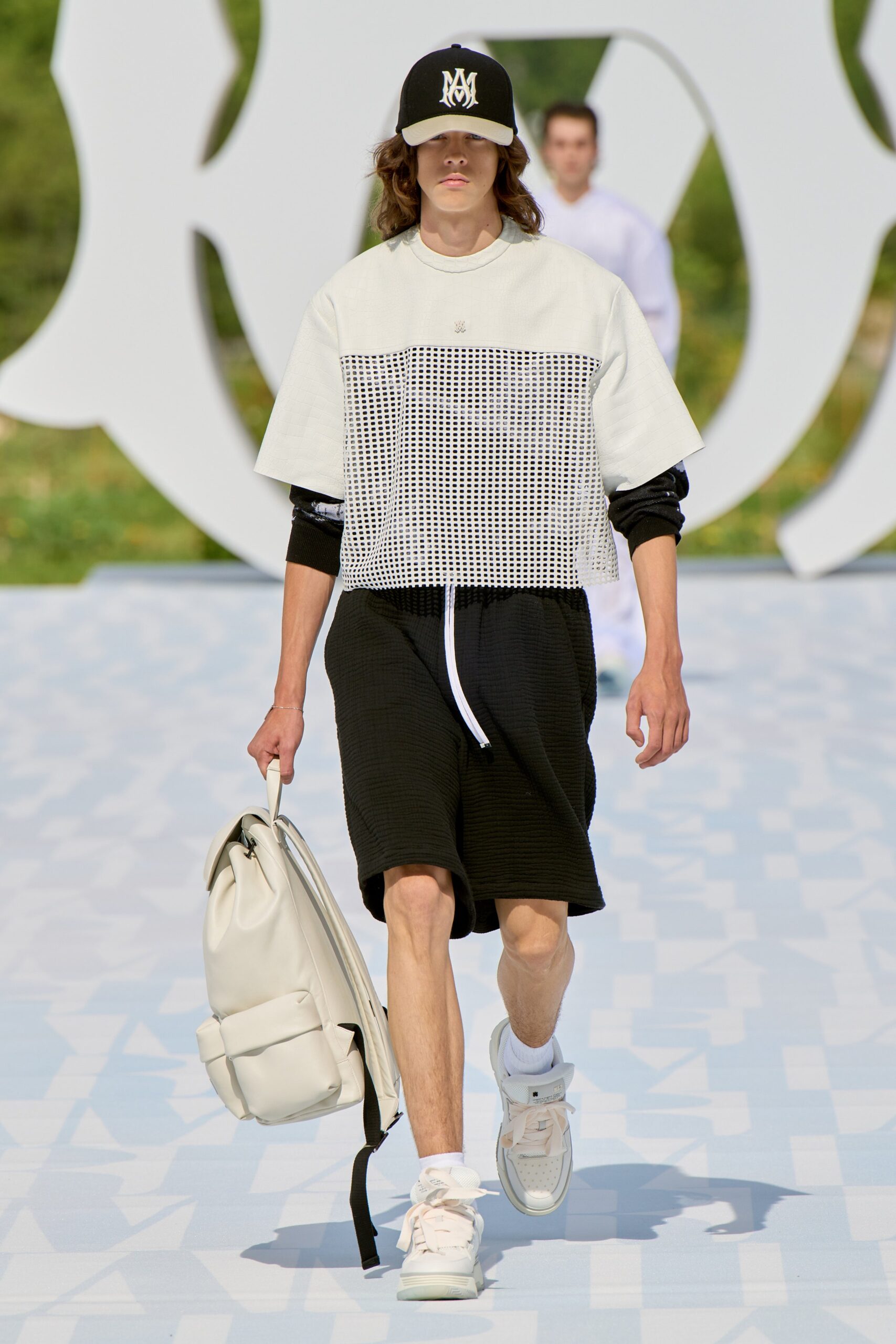 white black relaxed top with shorts