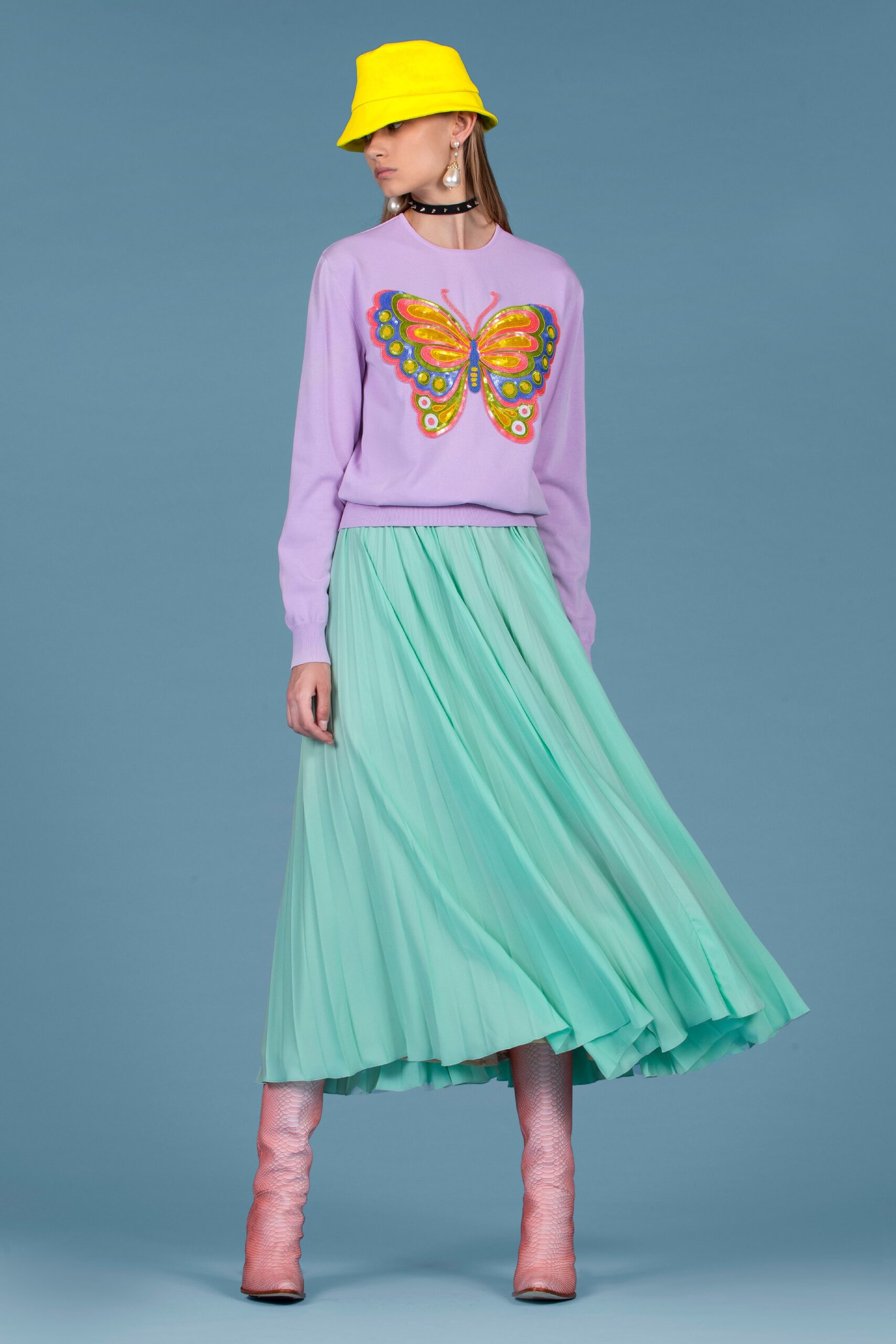 green chiffon relaxed high-waisted pleated flowing midi skirt