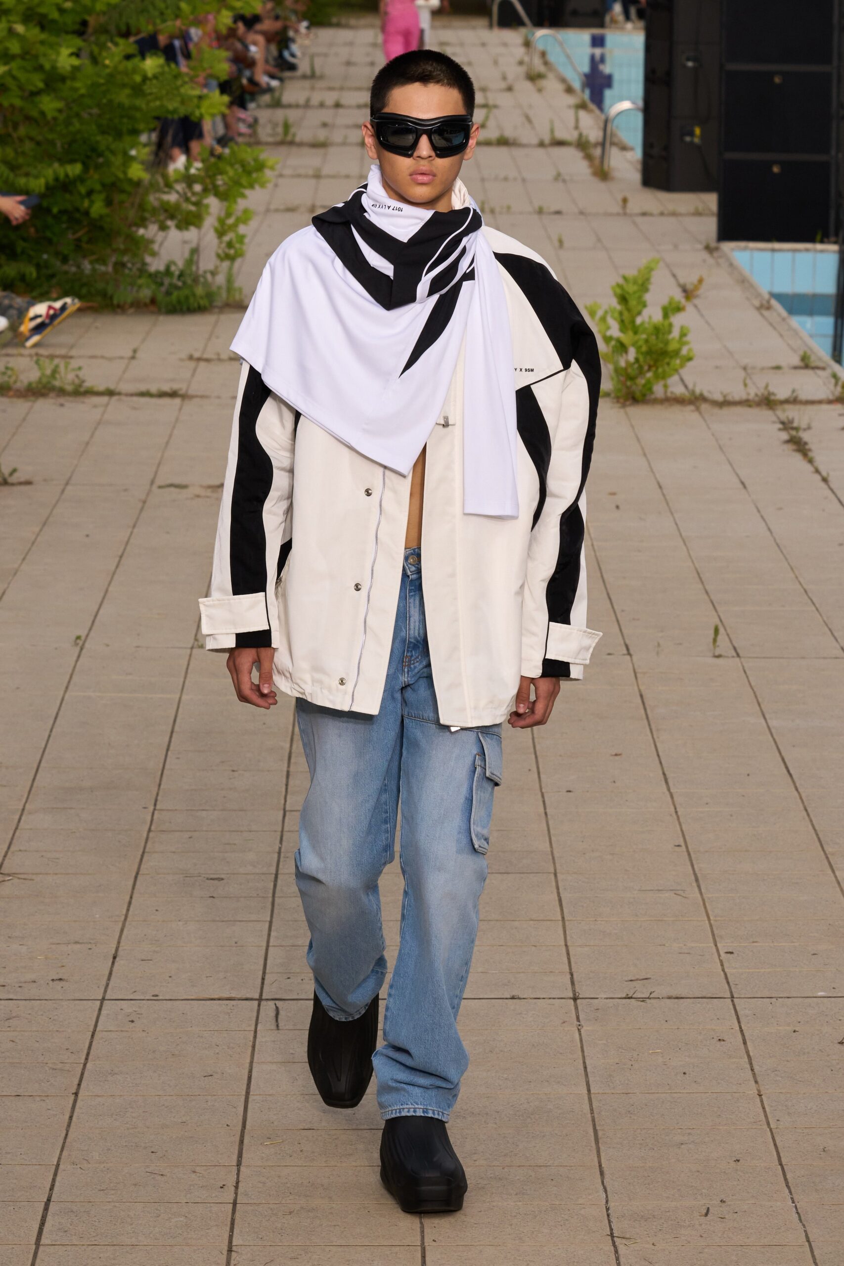oversized white jacket with denim pants