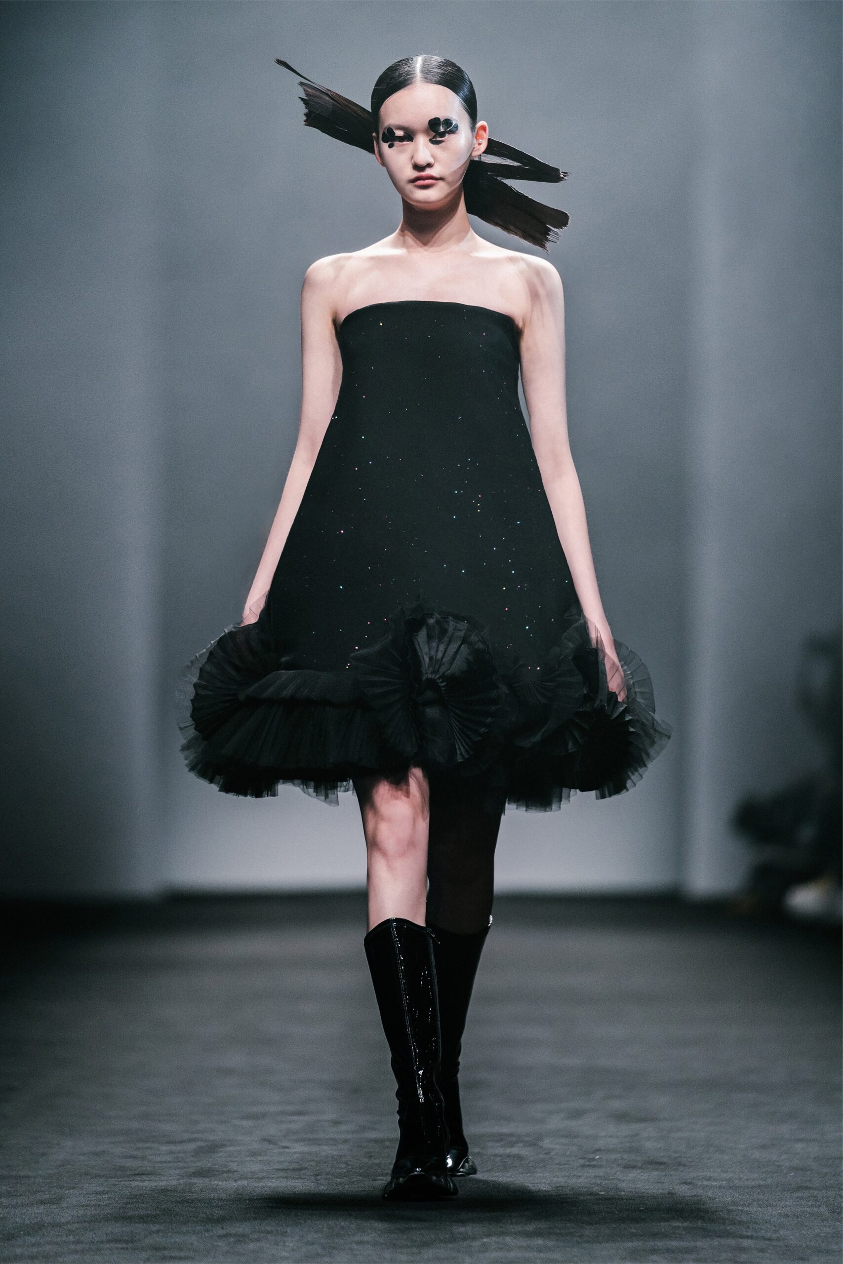 black tulle strapless fitted ruffled mini dress