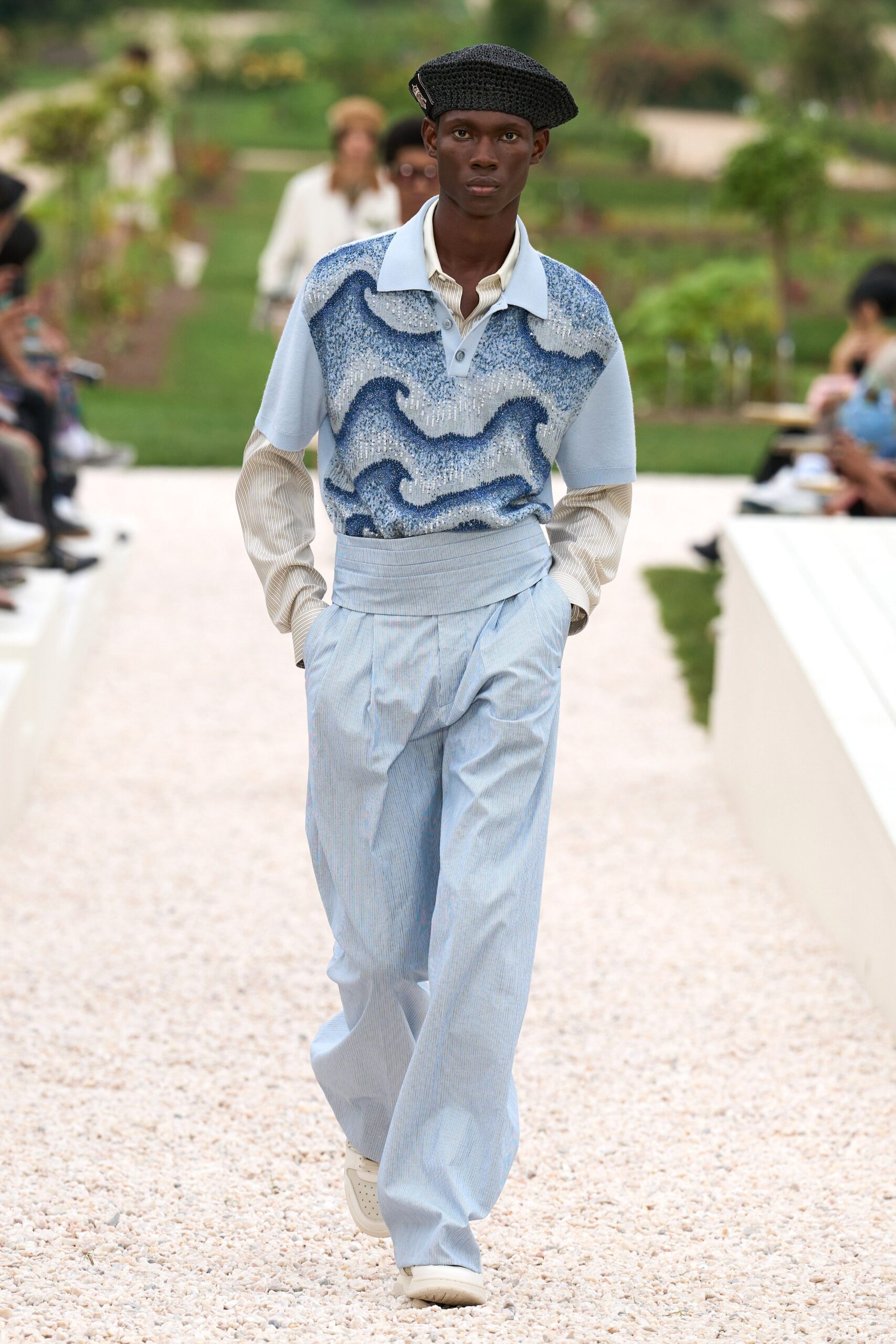 blue cotton long-sleeve collared relaxed layered shirt