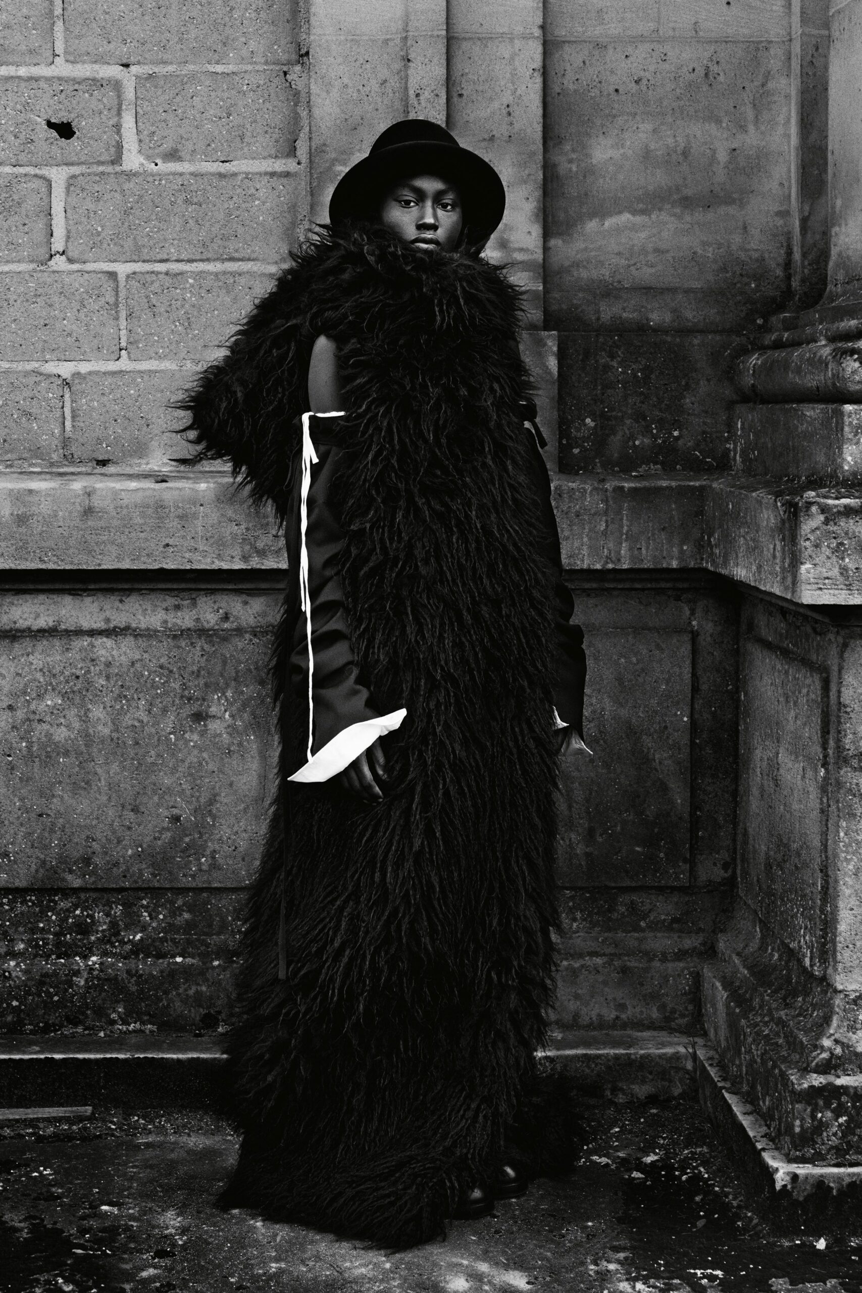 black fur long-sleeve collared fitted draped maxi coat