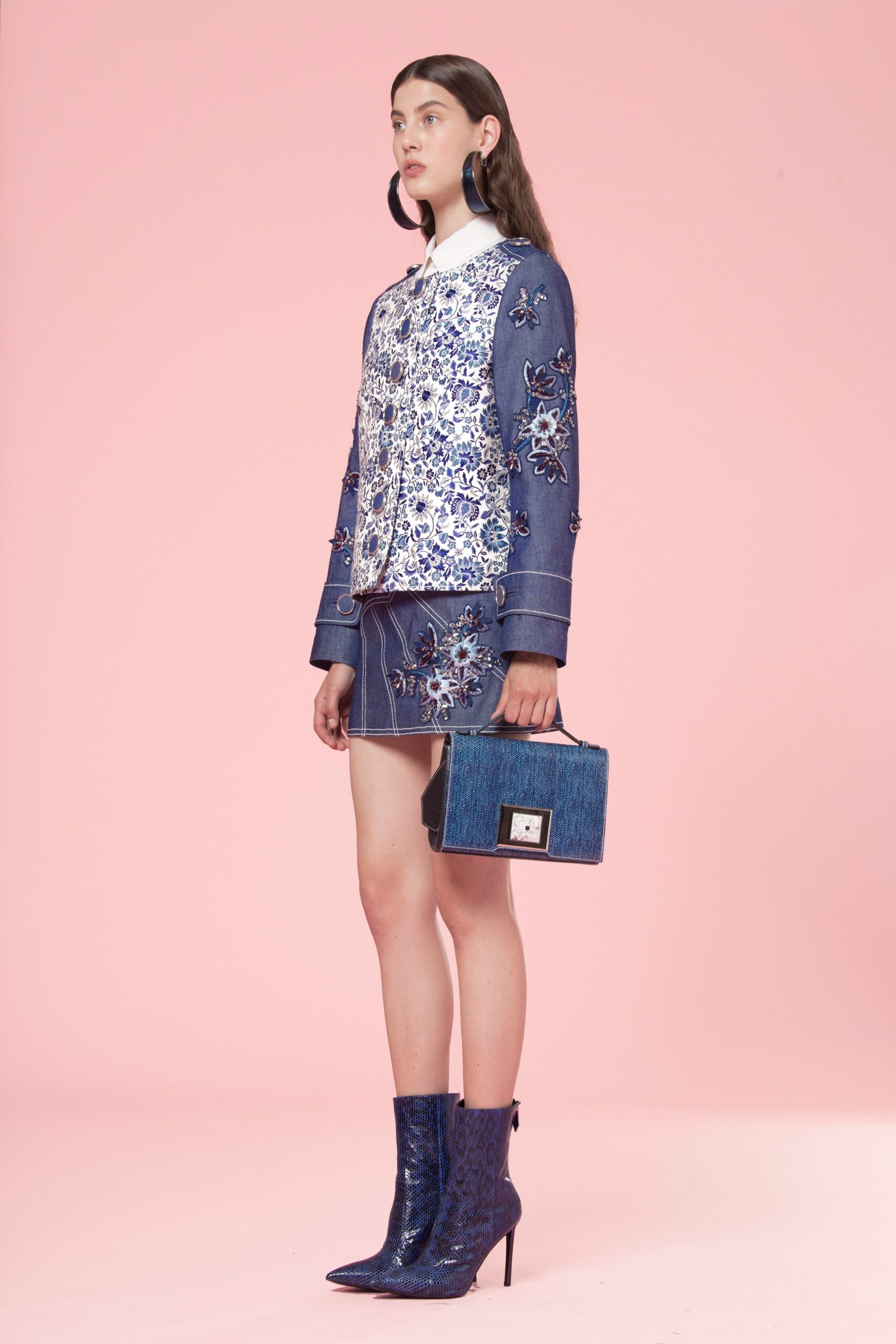blue denim long-sleeve collared fitted embroidered jacket