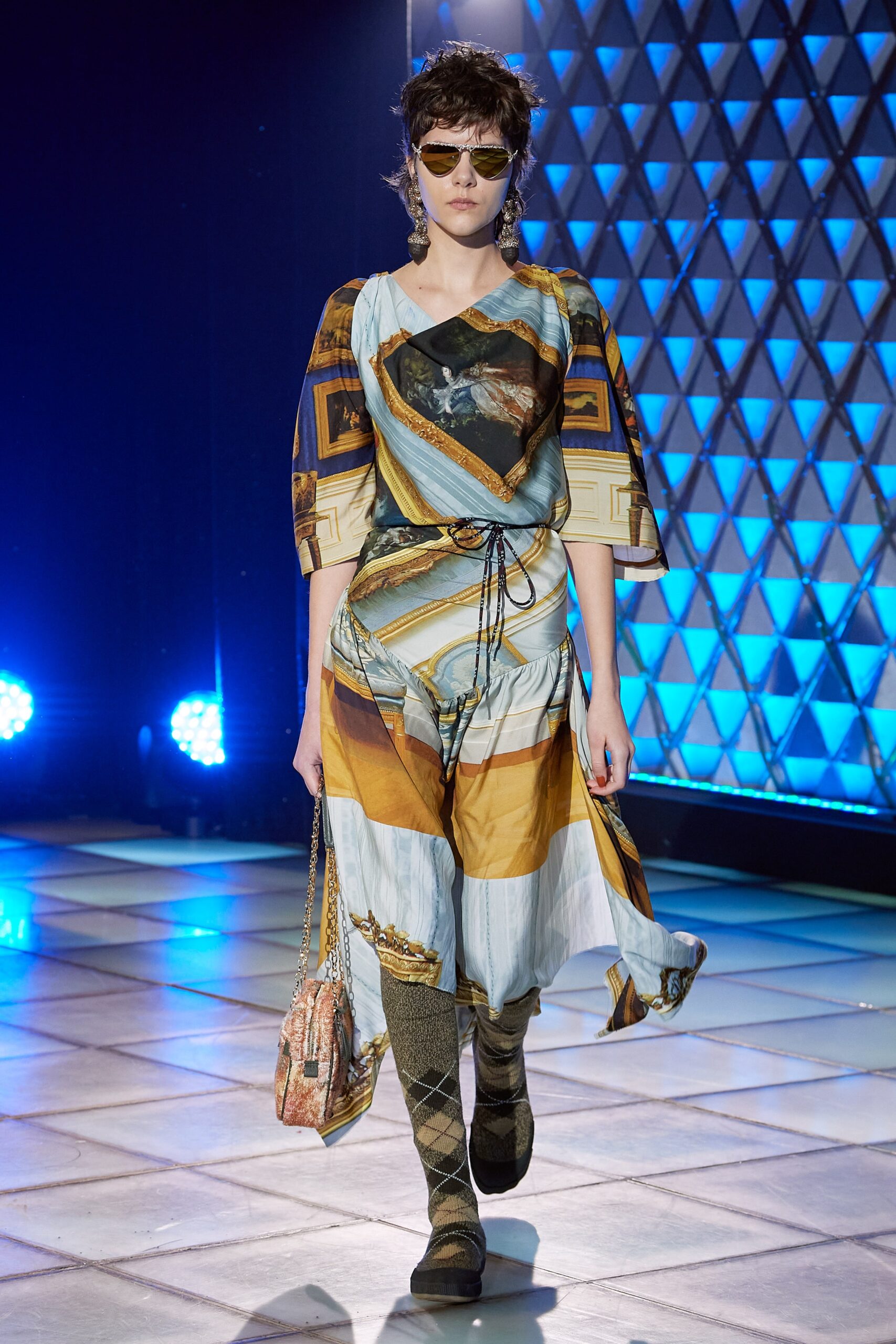 relaxed printed midi dress