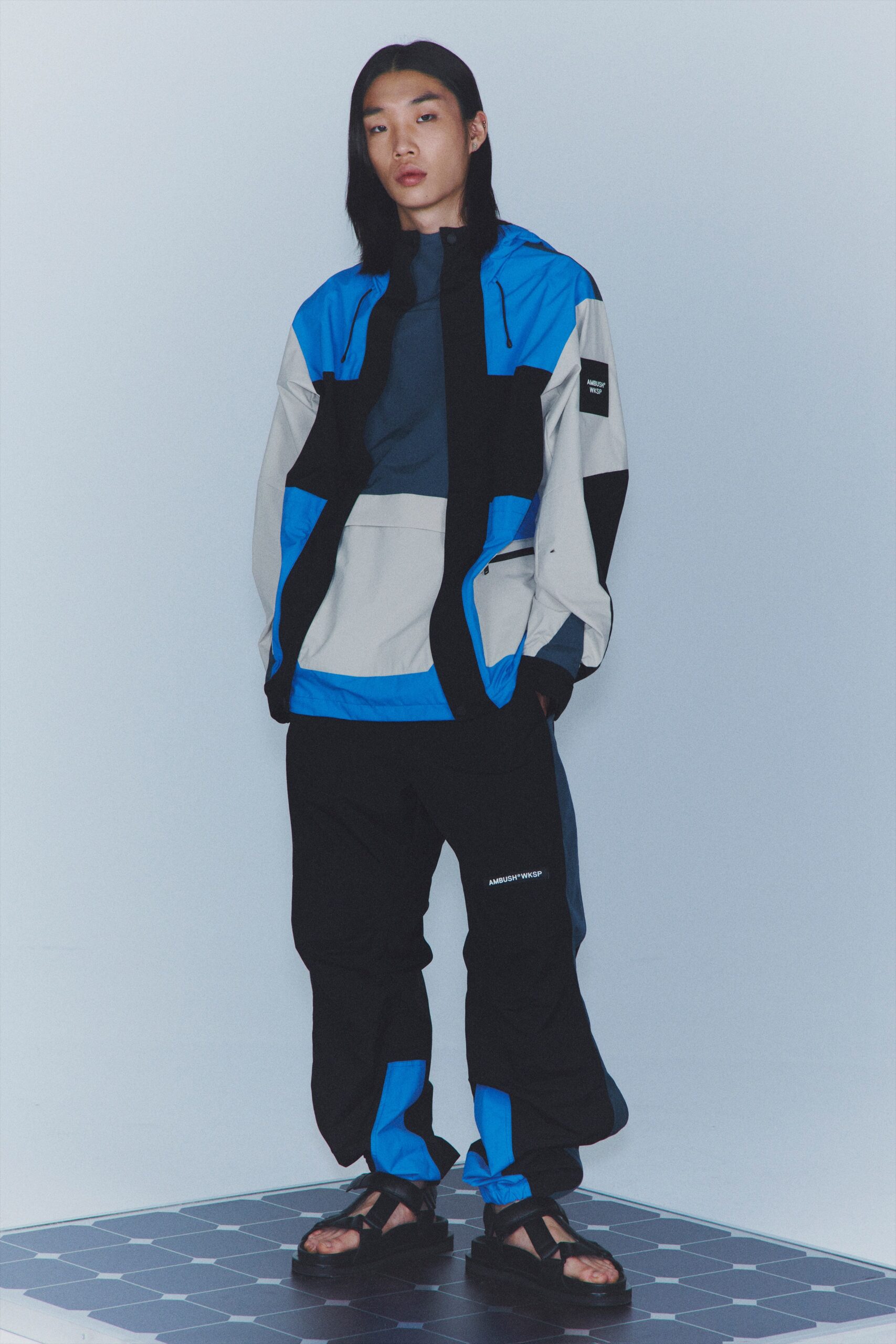 color-blocked relaxed jacket and pants