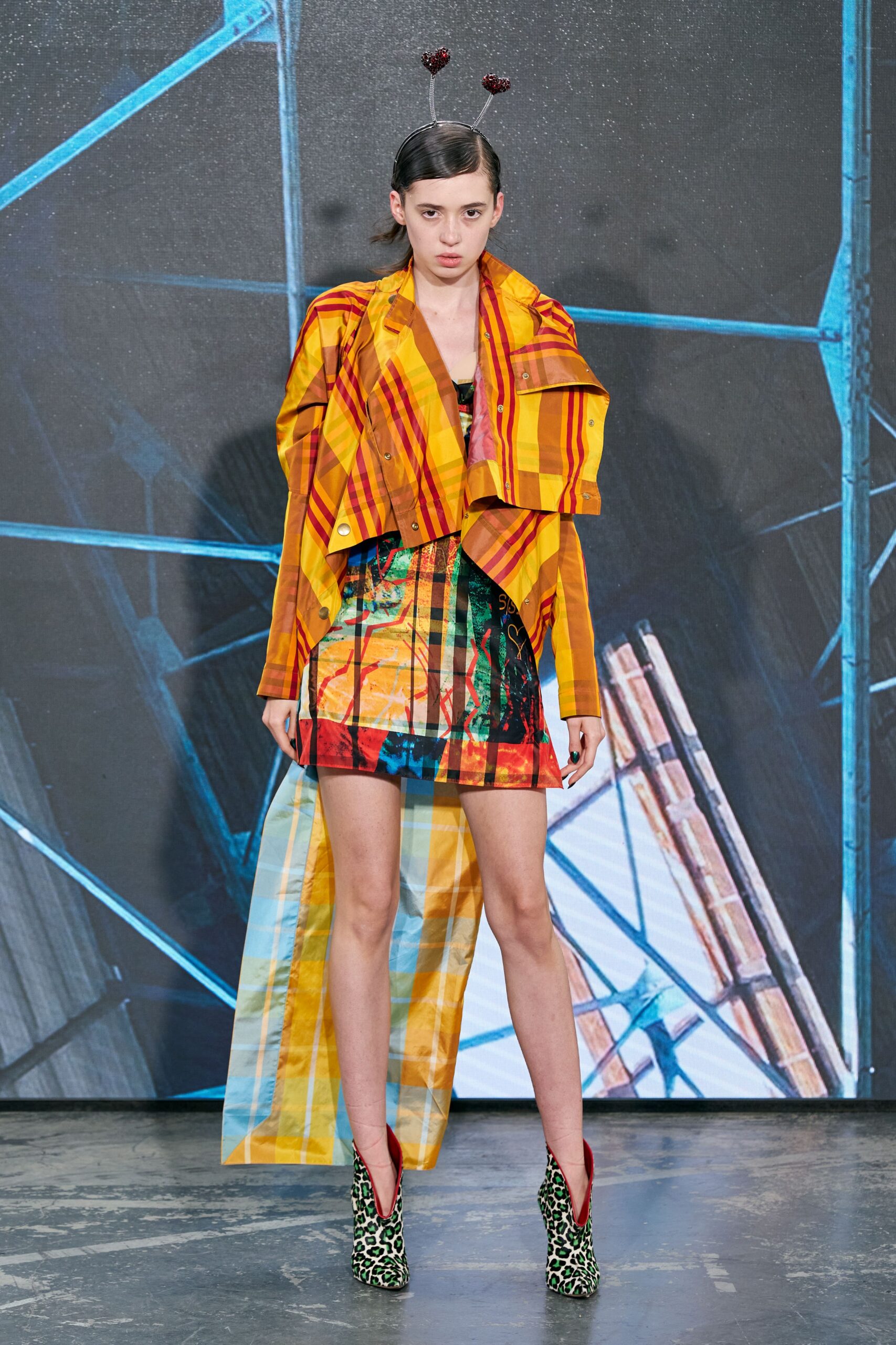 yellow cotton long-sleeve collared fitted layered color-blocked jacket