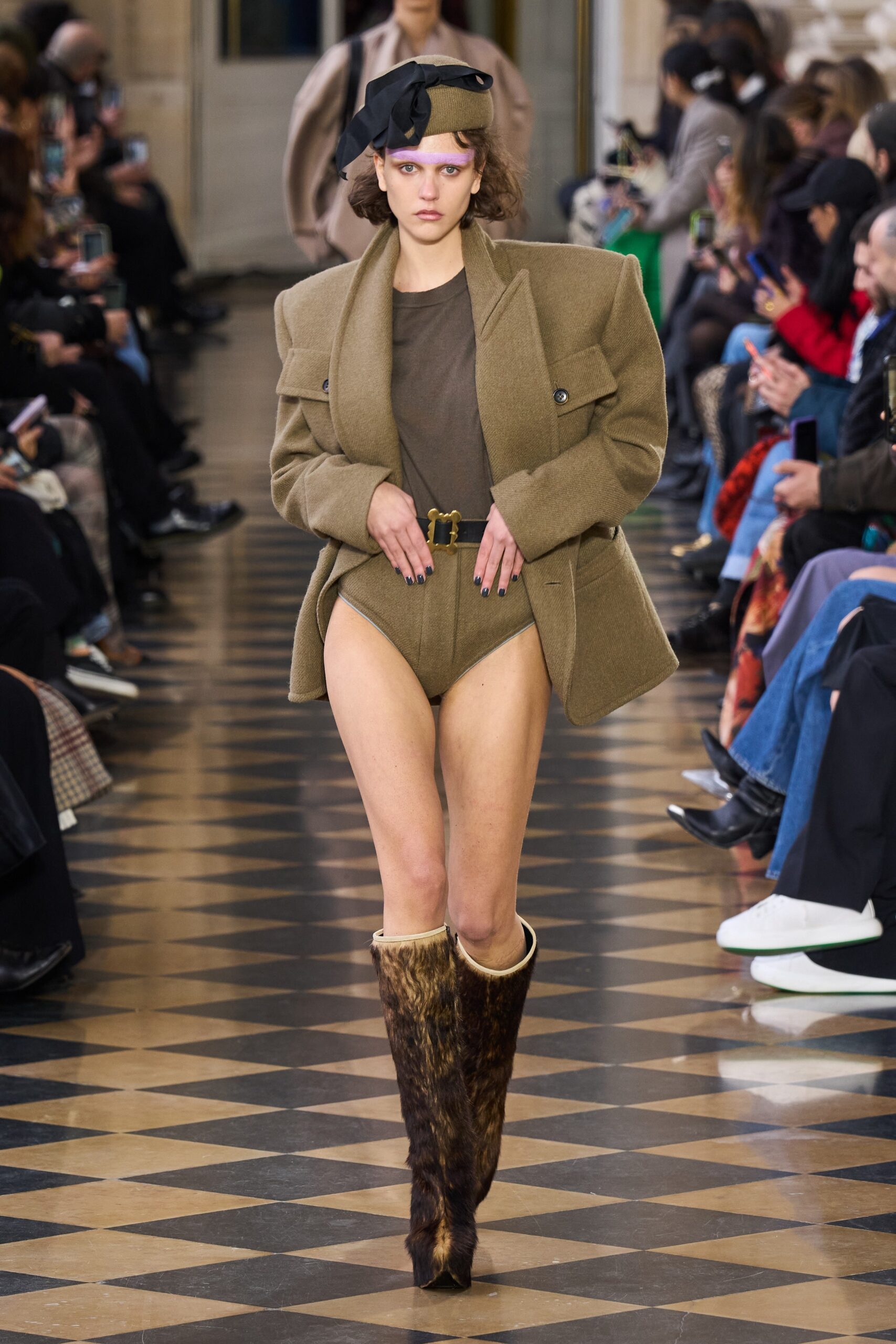 oversized brown blazer with bodysuit