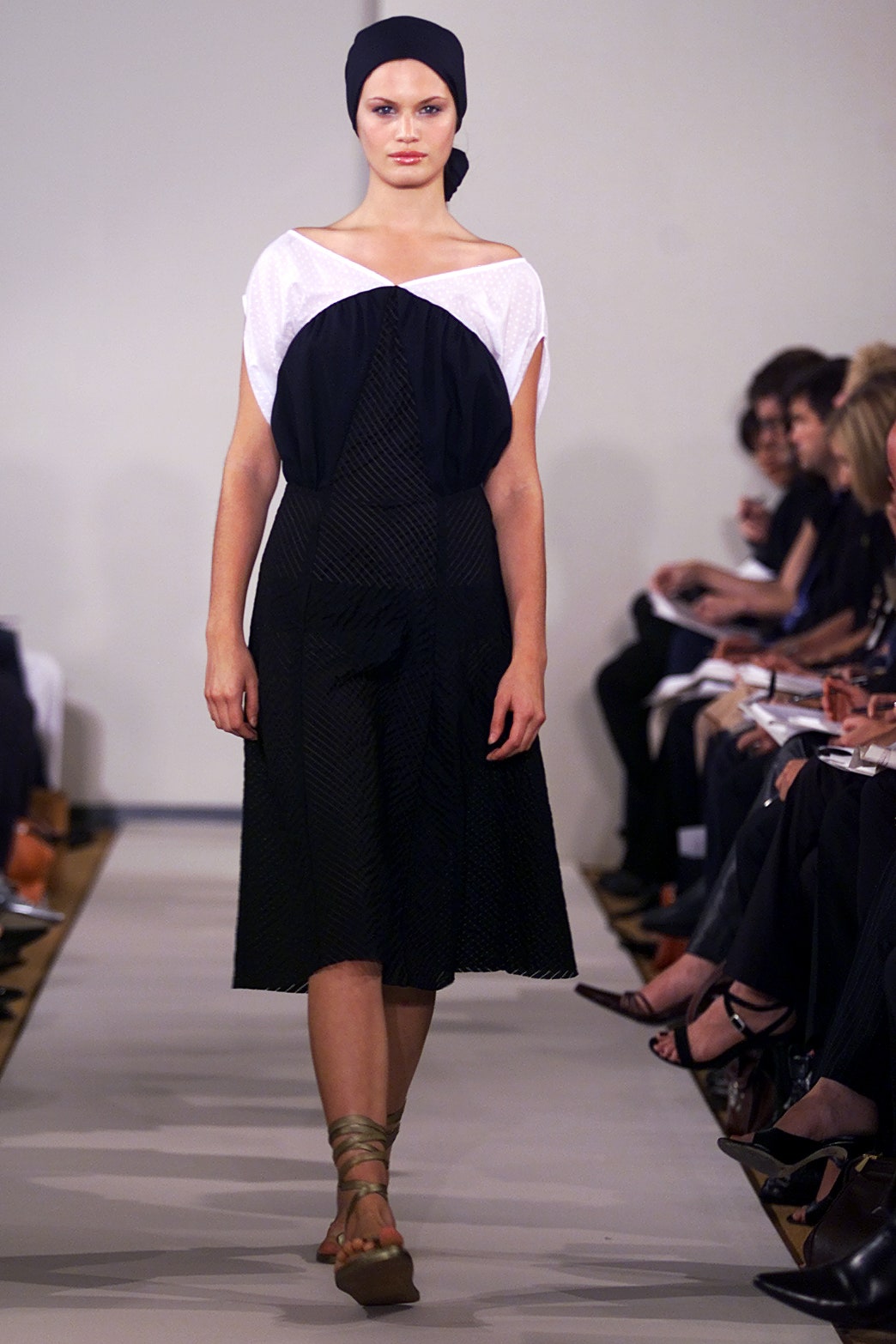 black and white off-shoulder dress