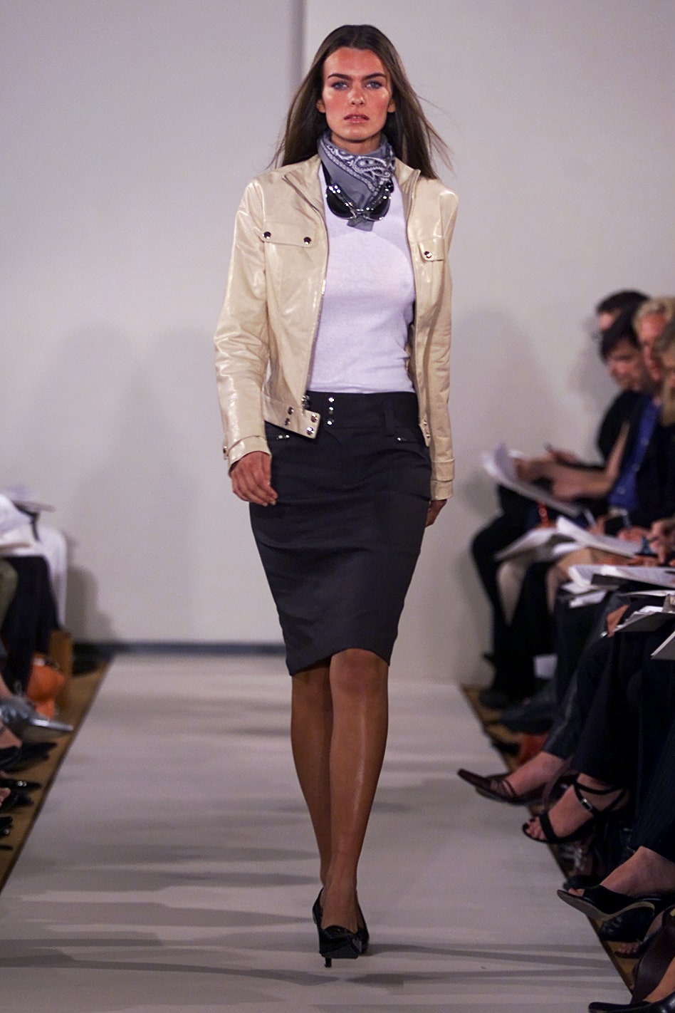 beige leather long-sleeve collared fitted zippered jacket
