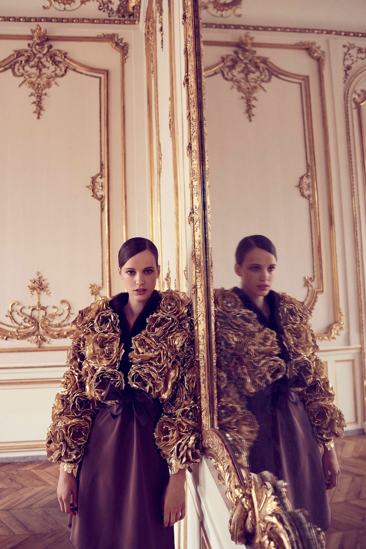 gold silk long-sleeve collared fitted ruffled jacket