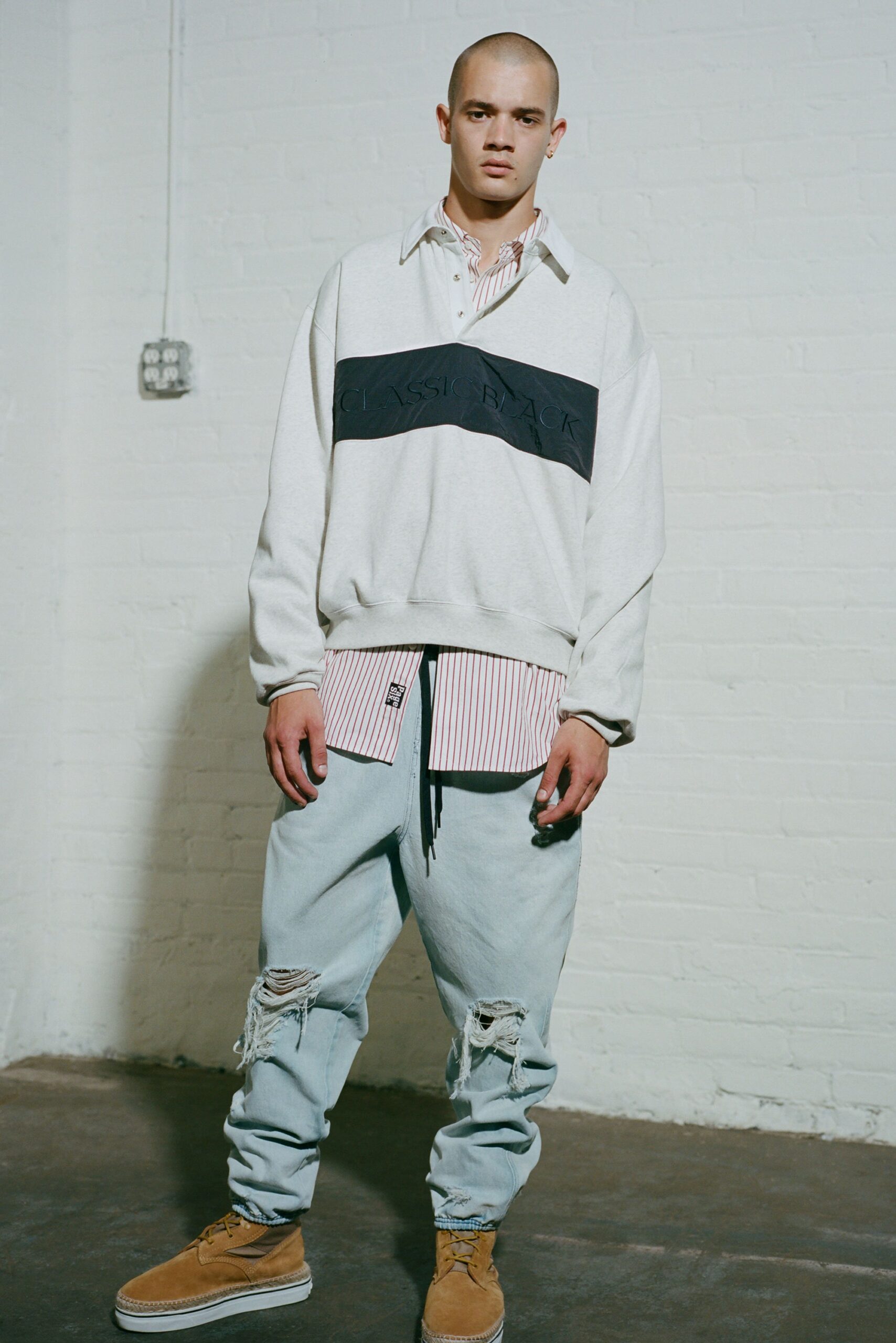 blue denim relaxed distressed pants