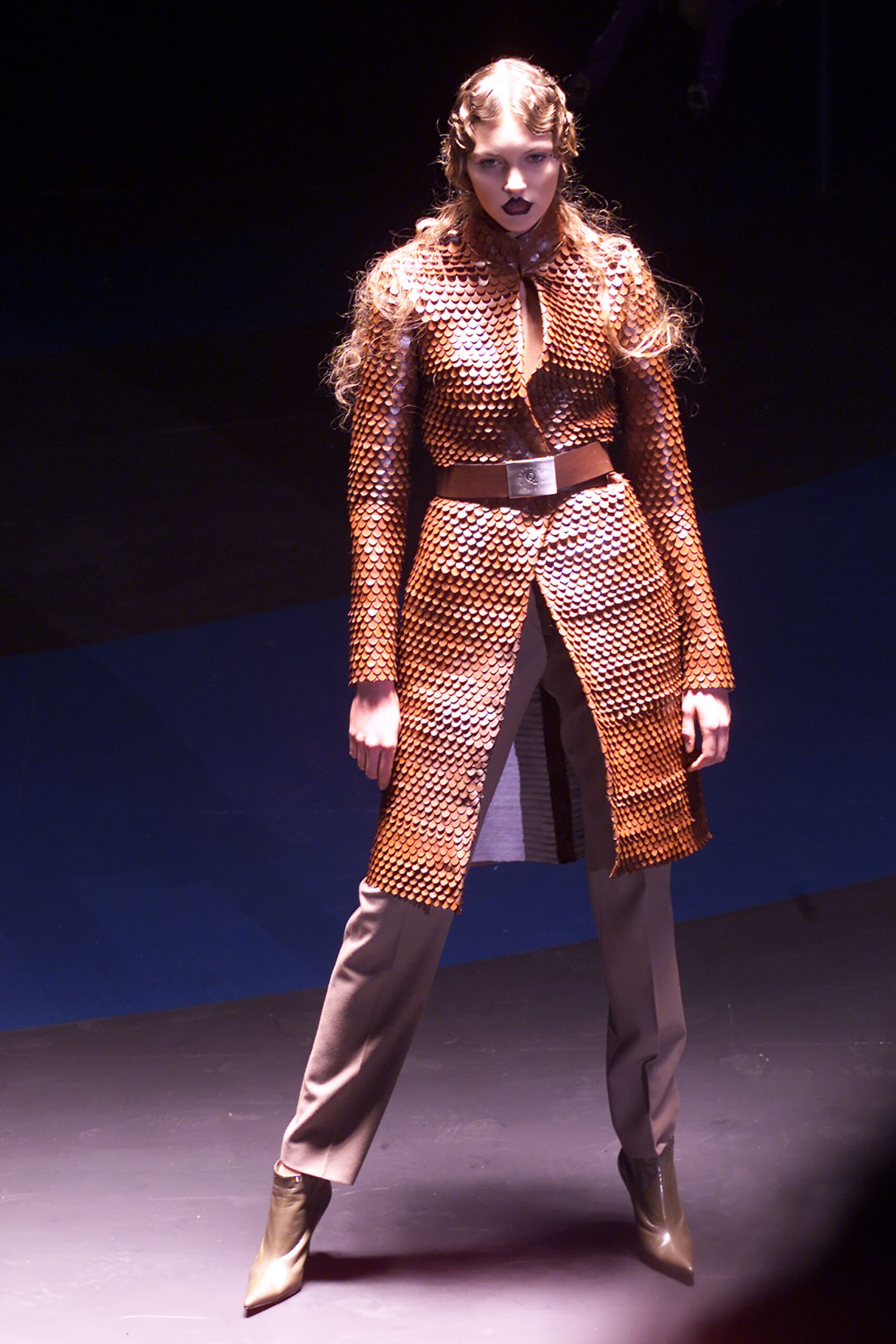 brown leather long-sleeve collared fitted buttoned textured coat