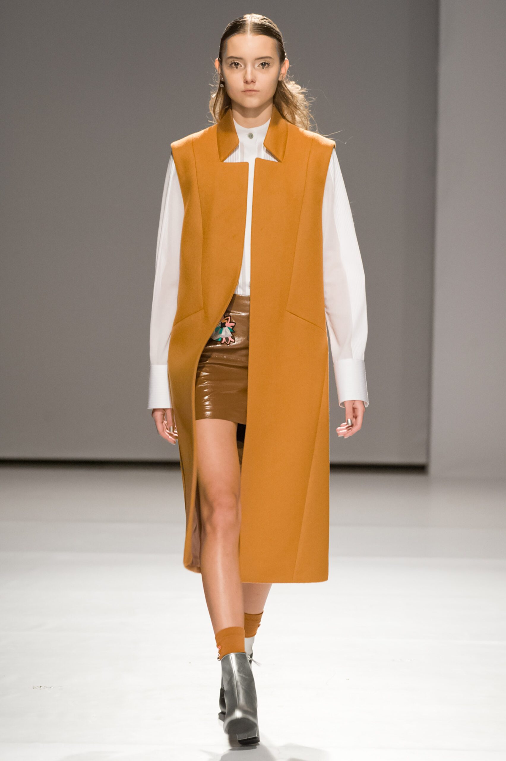 orange wool long-sleeve collared relaxed straight-leg coat
