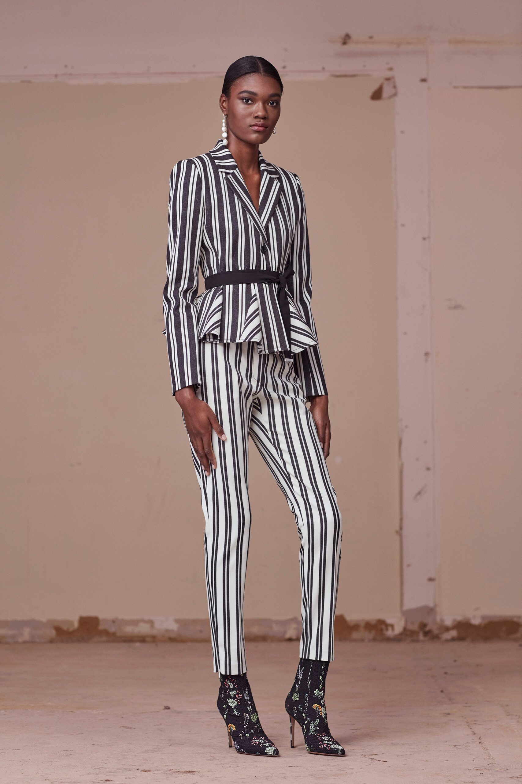 striped blazer and pants outfit
