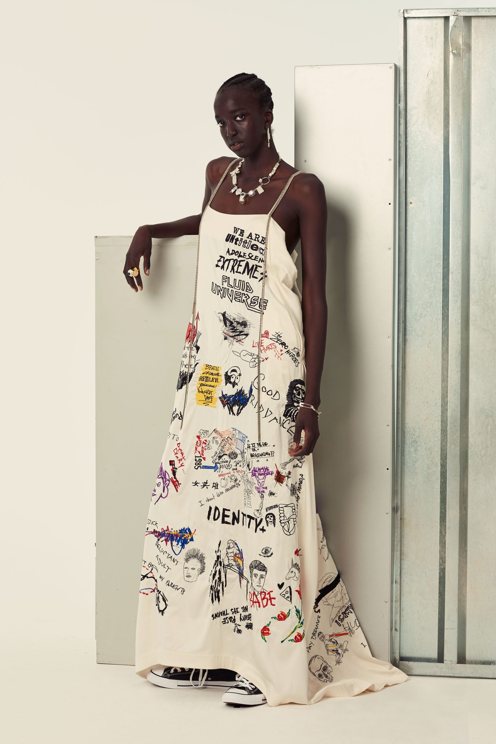 white relaxed sleeveless printed dress