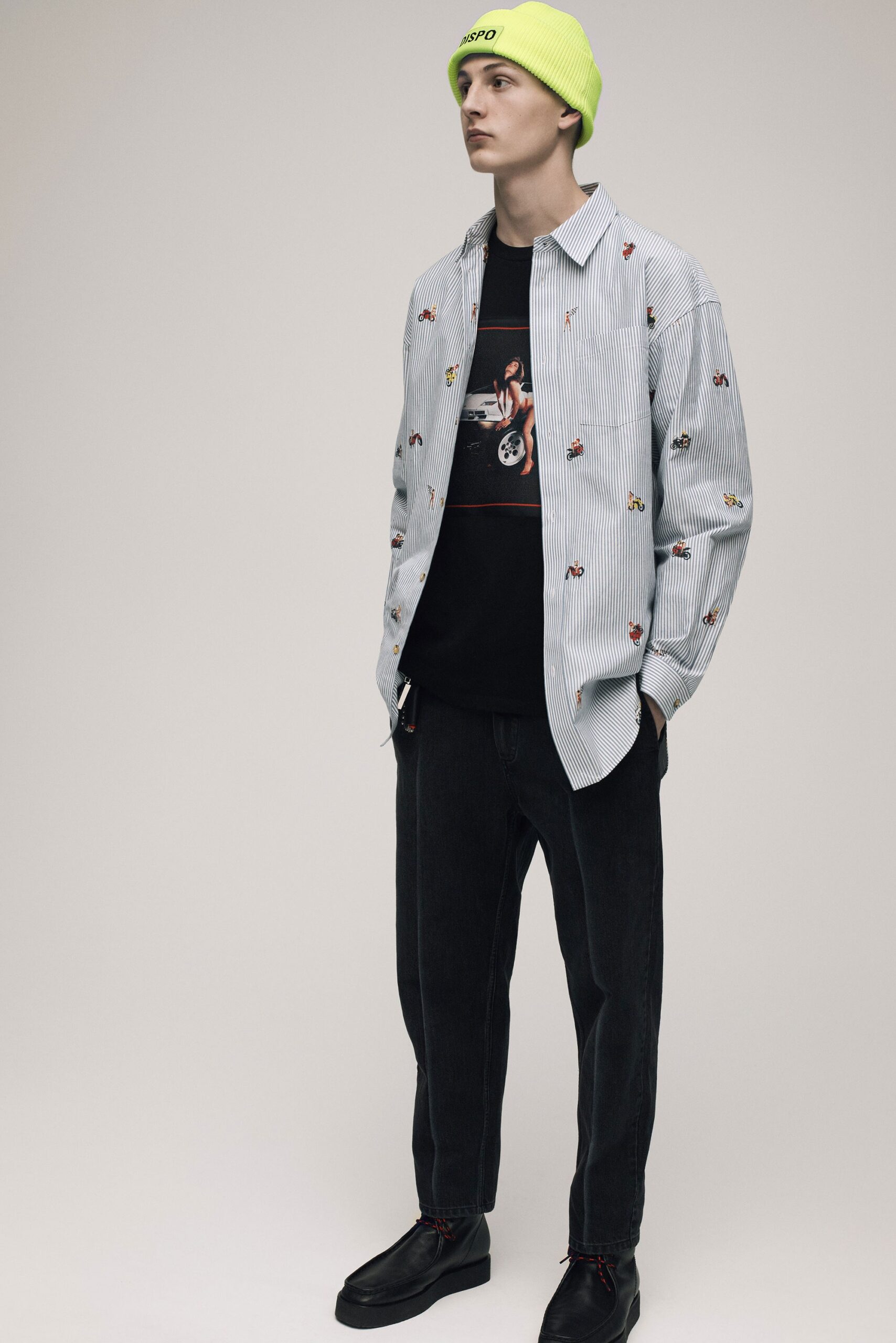 relaxed blue and white shirt