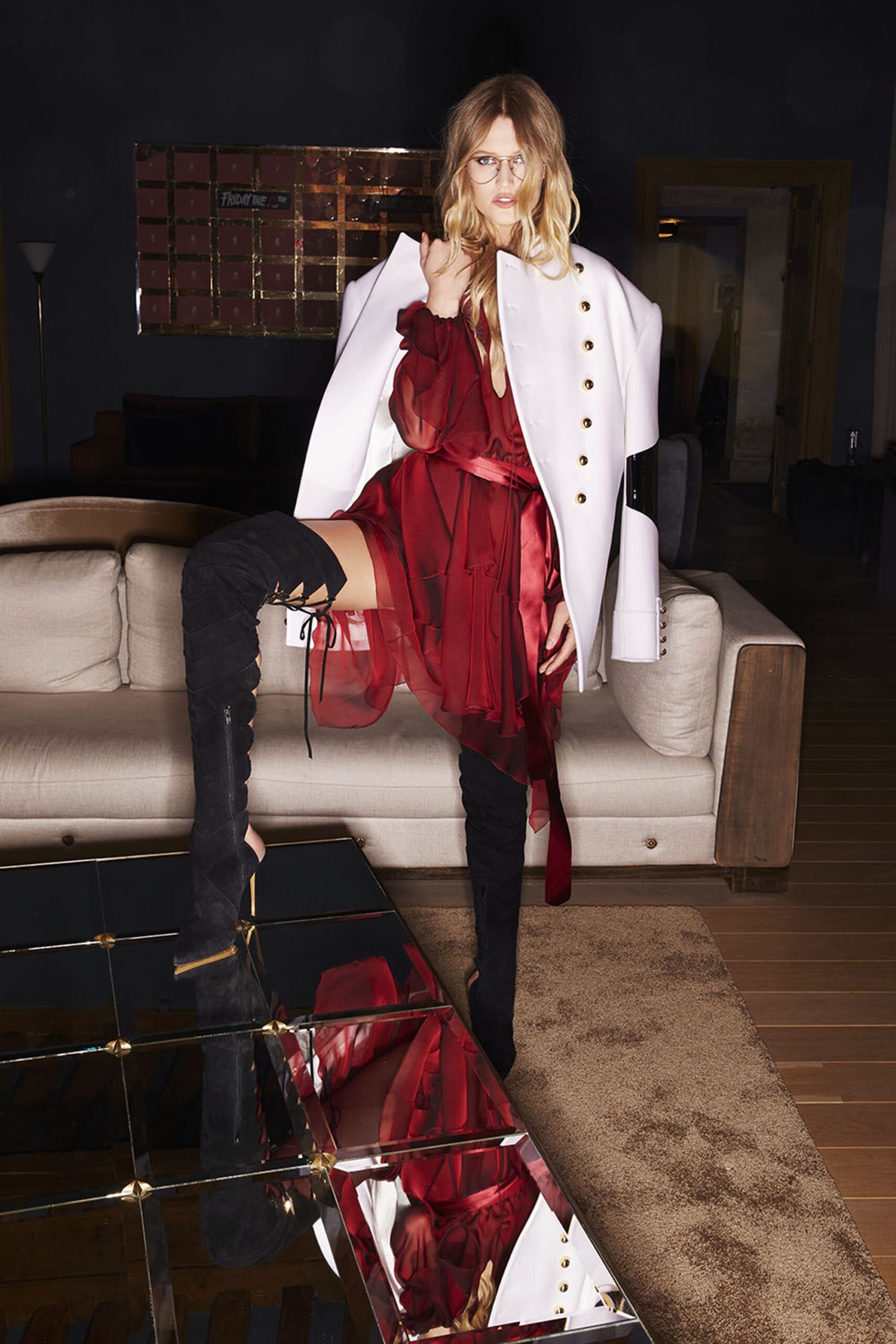 white wool long-sleeve collared structured buttoned coat