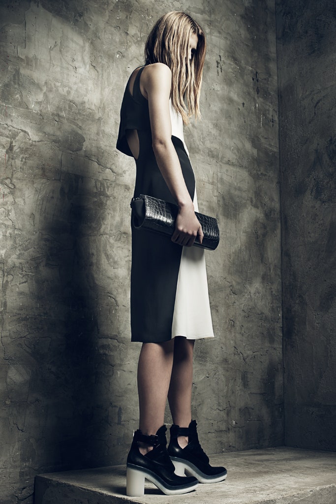 black and white fitted dress