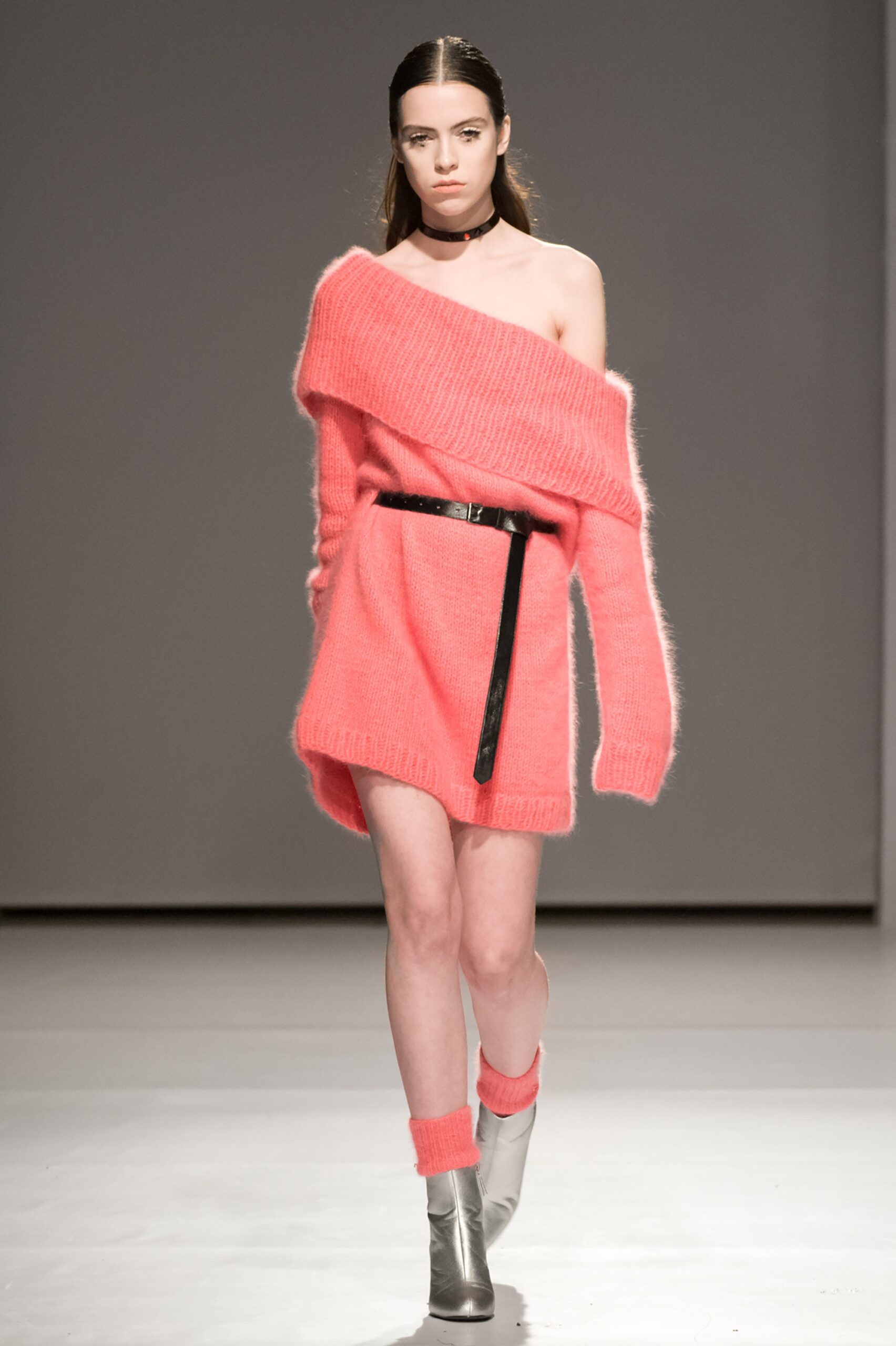pink off-shoulder fitted dress