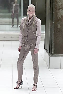 beige tailored suit with high heels