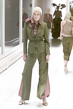 green silk long-sleeve collared tailored flared buttoned suit