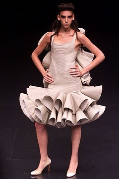 beige fitted sleeveless dress