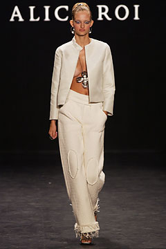 white cotton relaxed distressed pants