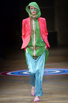 pink long-sleeve collared fitted buttoned jacket