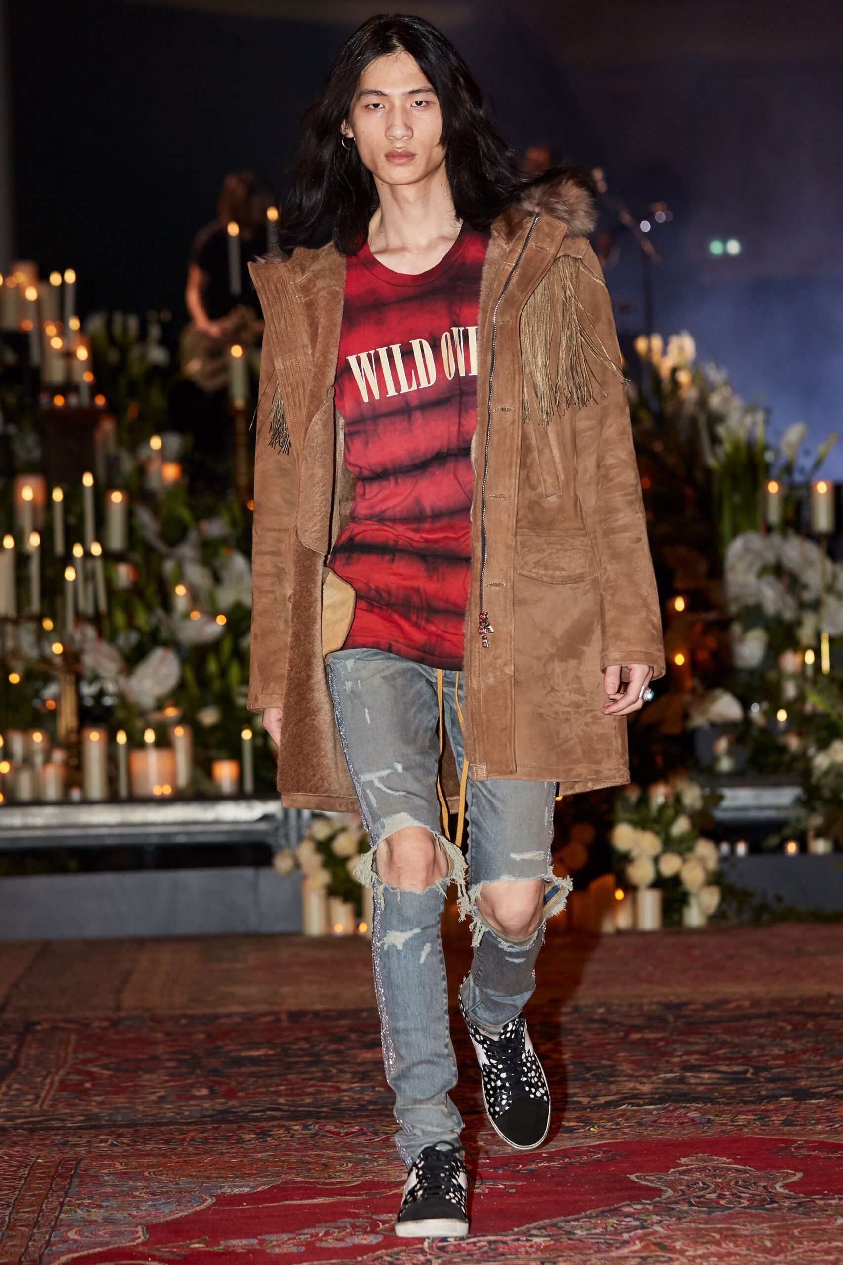 blue denim slim distressed jeans