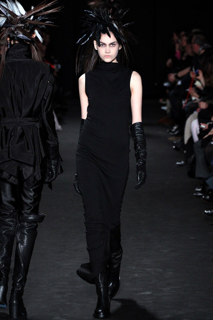 black fitted midi dress with gloves