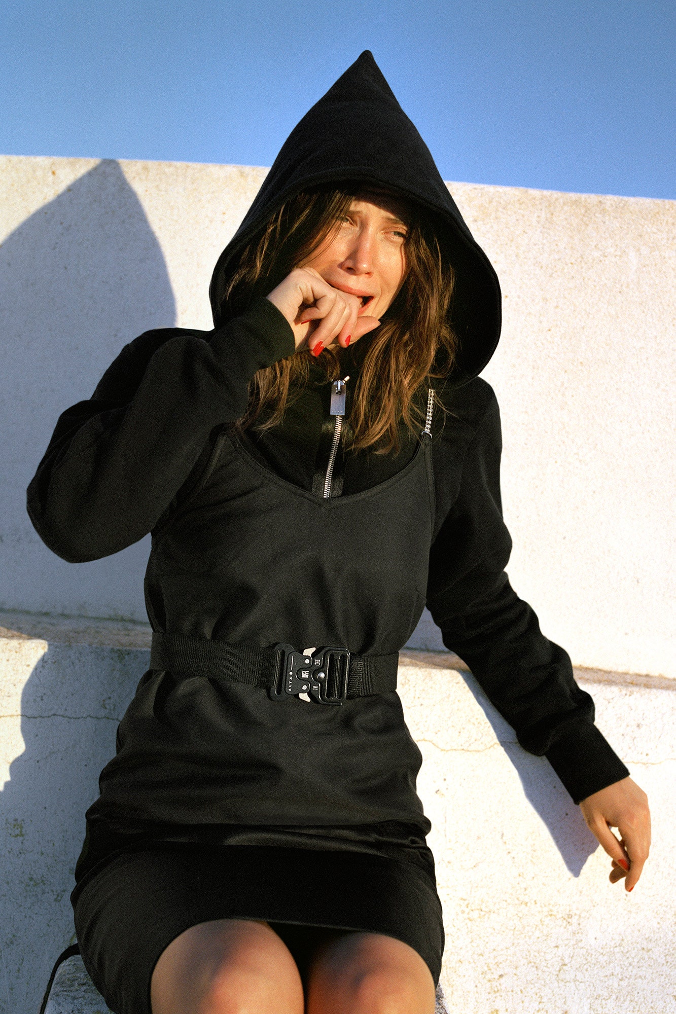black cotton long-sleeve hooded relaxed hoodie
