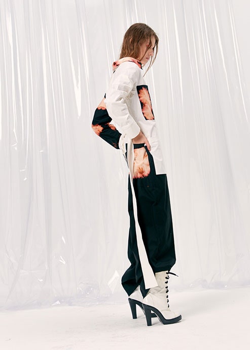 white and black relaxed top with pants