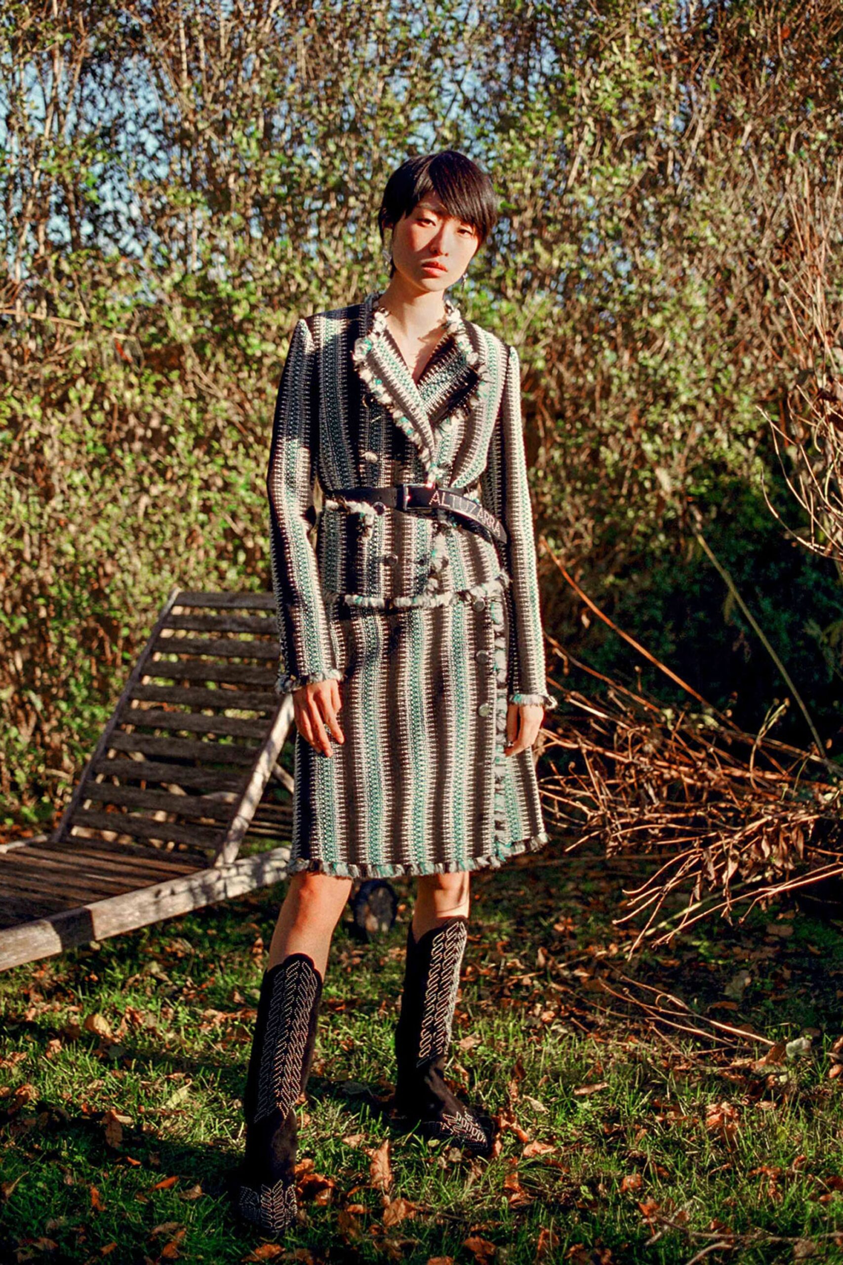 multi-striped midi dress with boots