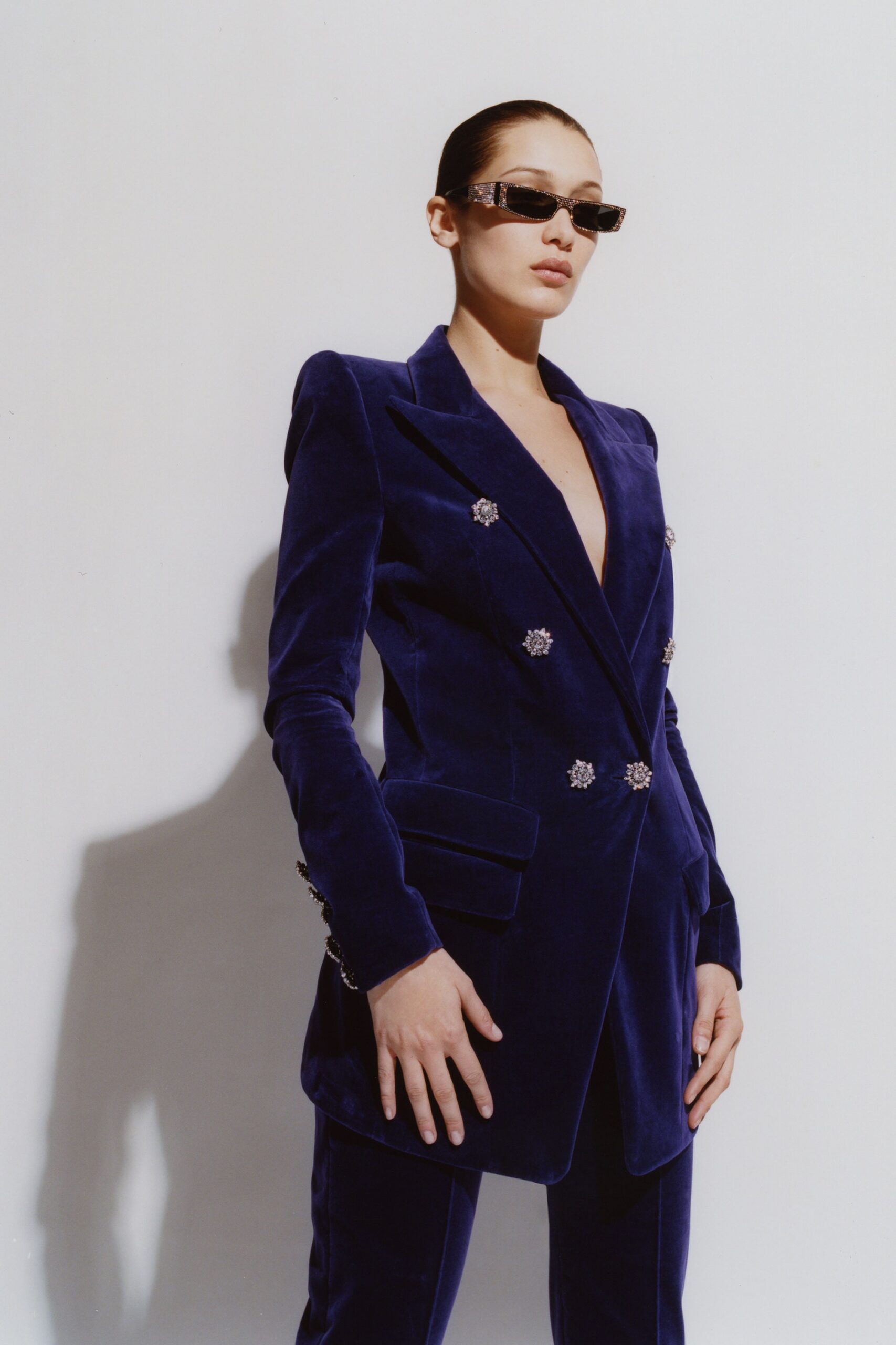 blue velvet long-sleeve v-neck fitted embroidered blazer