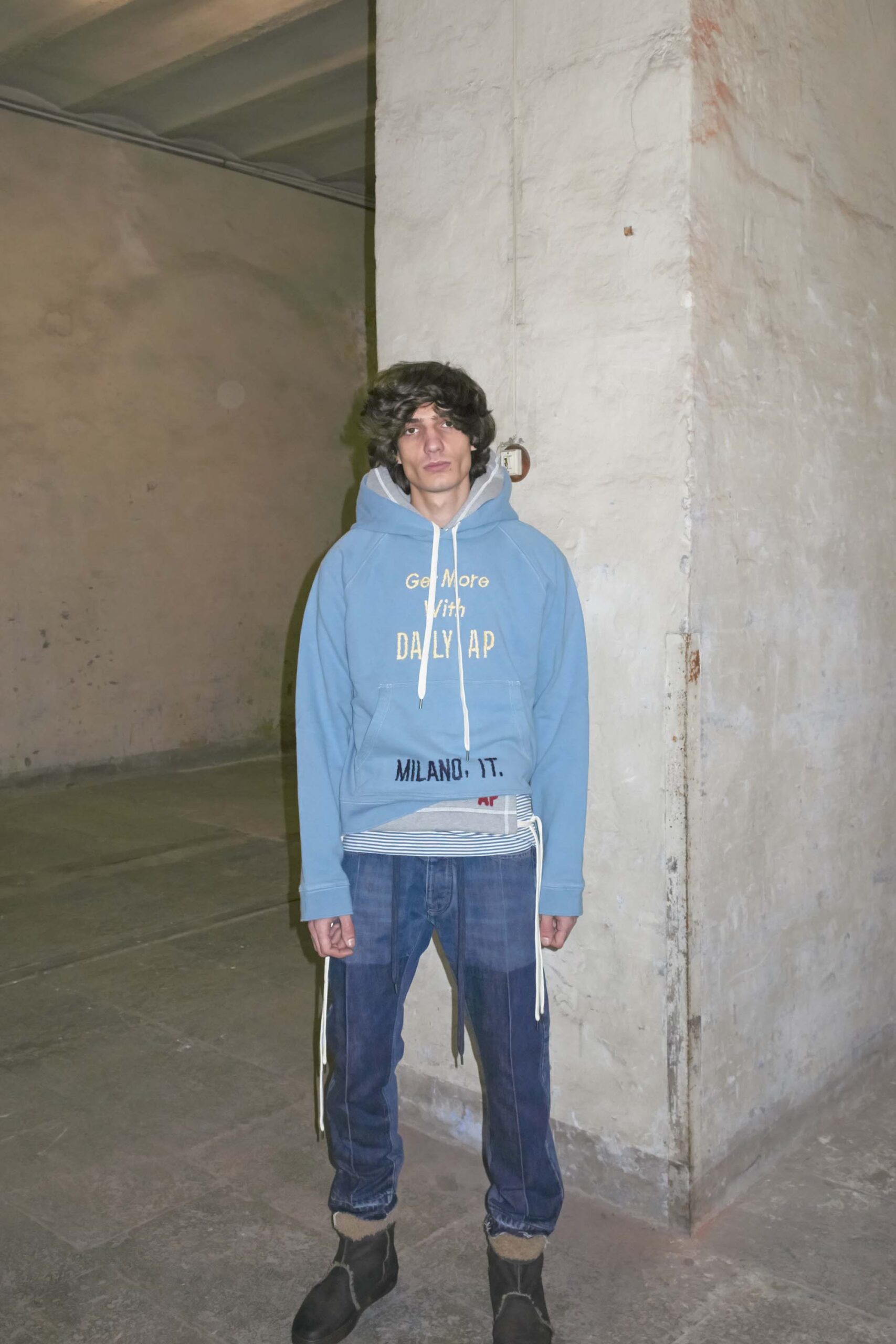 blue cotton long-sleeve hooded relaxed hoodie