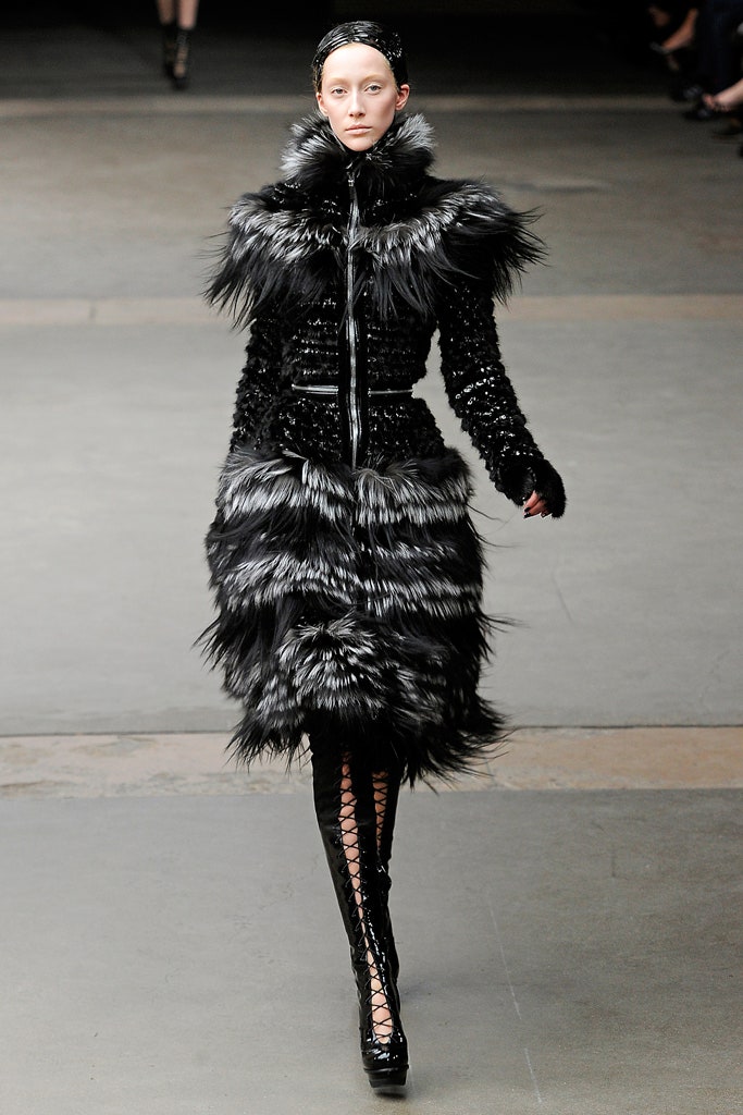 black sequin long-sleeve collared fitted zippered layered coat