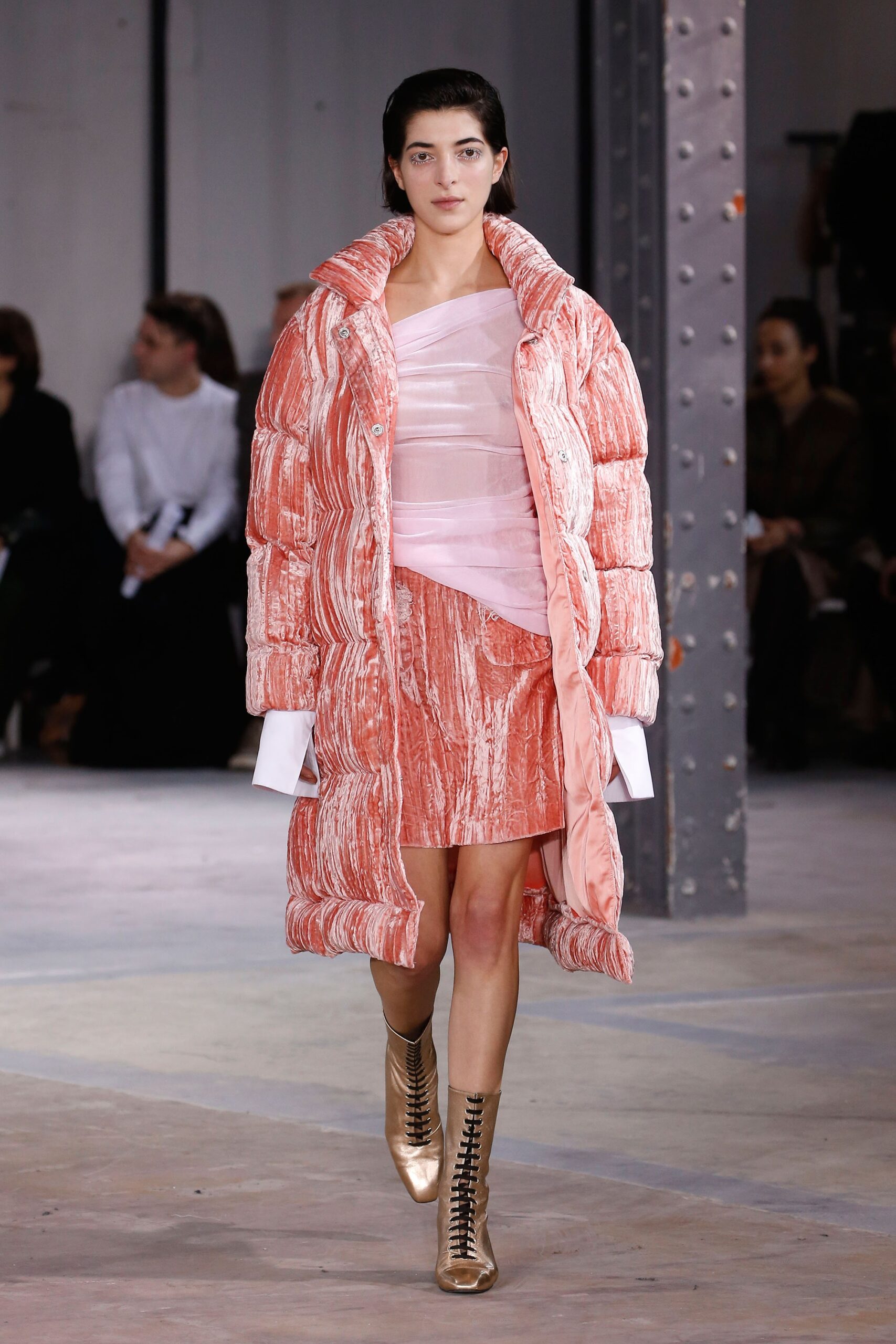 pink vinyl long-sleeve collared oversized padded coat