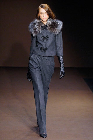 gray wool long-sleeve collared tailored buttoned jacket