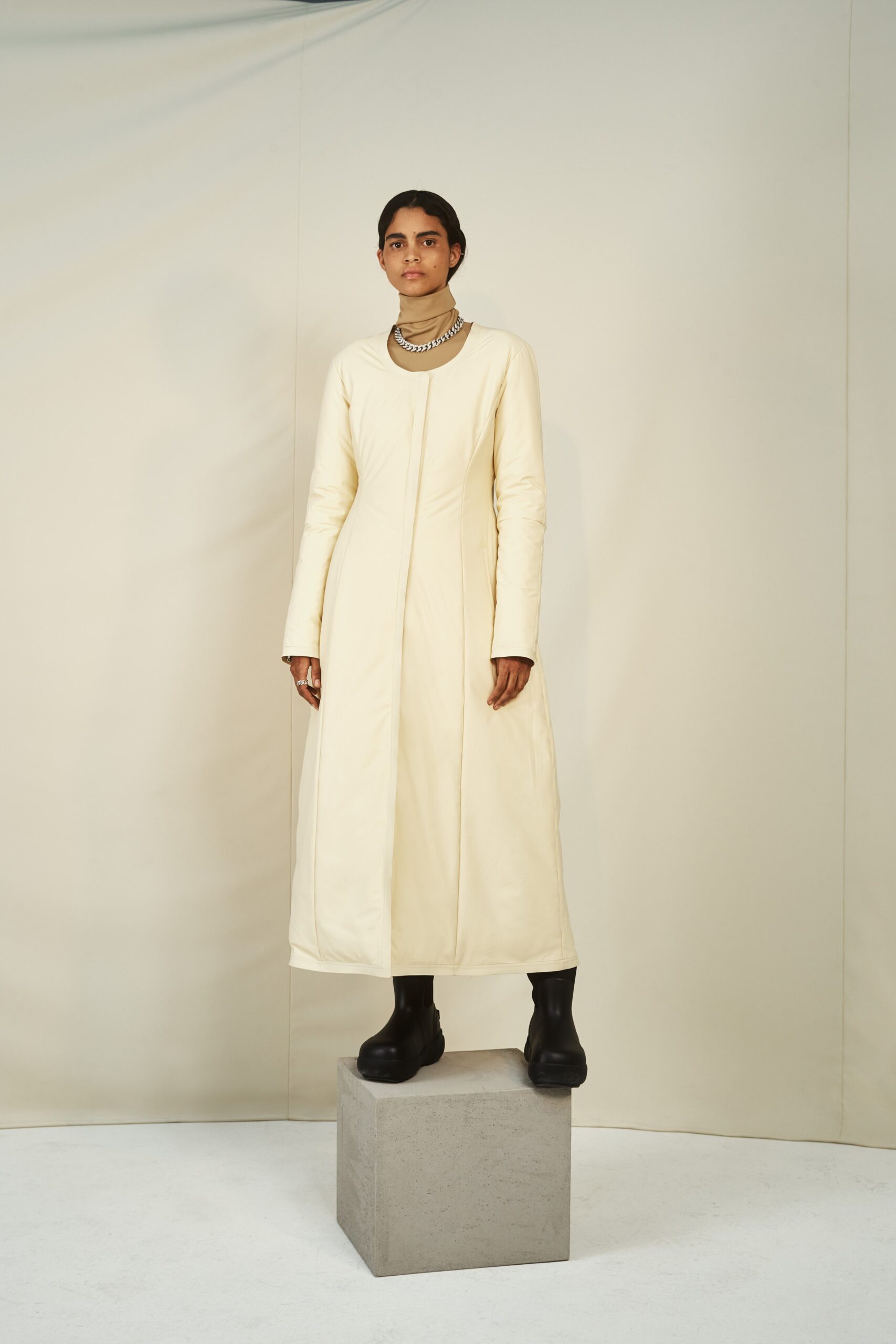 ivory fitted coat